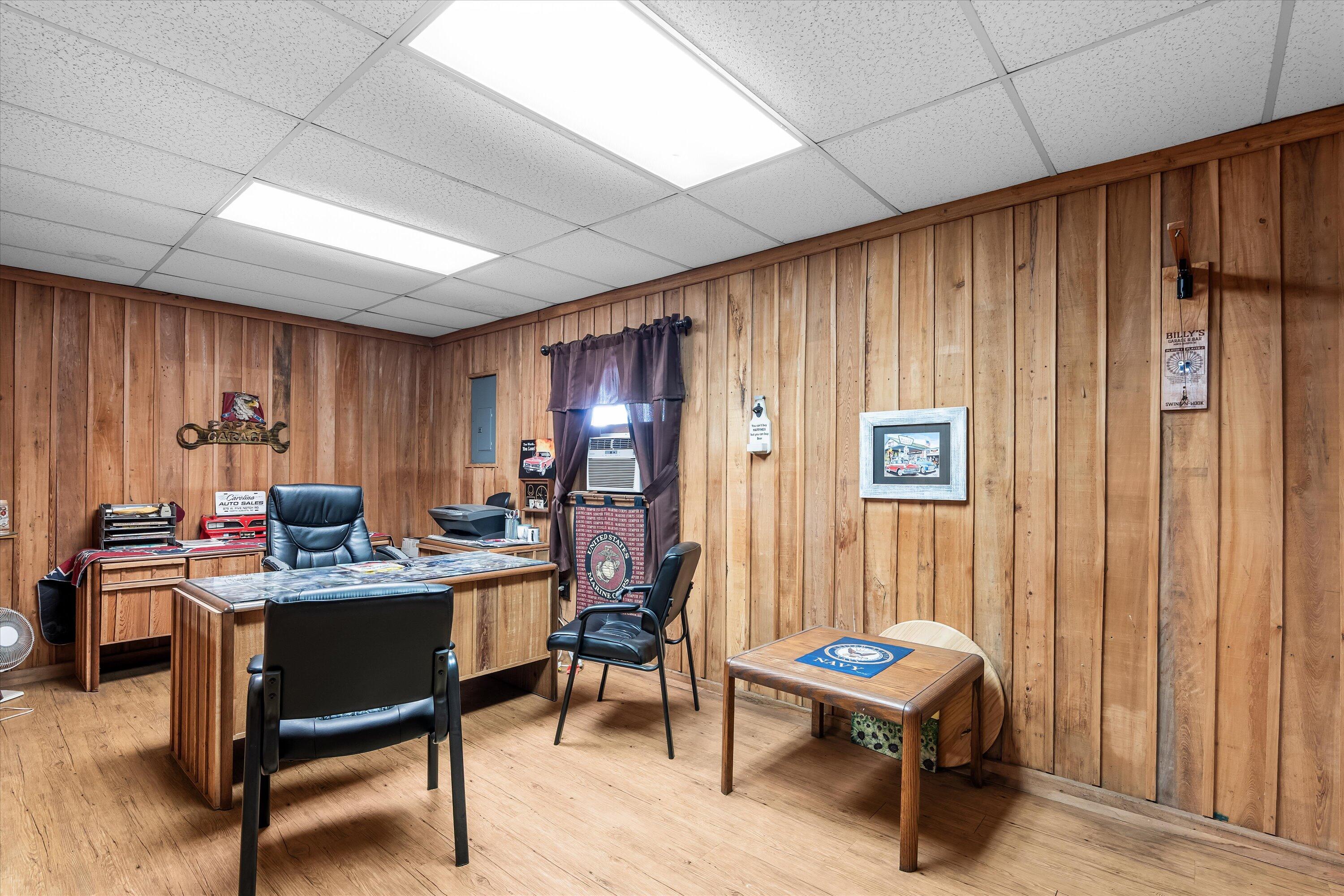 121-P1023748