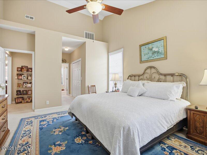 100563793 | Photo 29