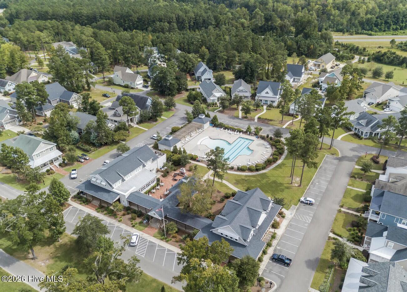 100558541 | Photo 83