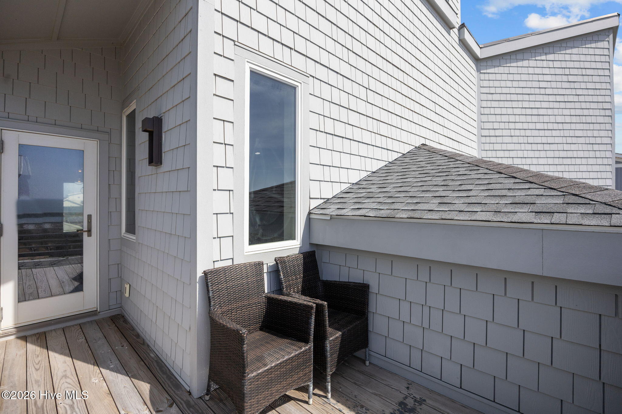 100557816 | Photo 52