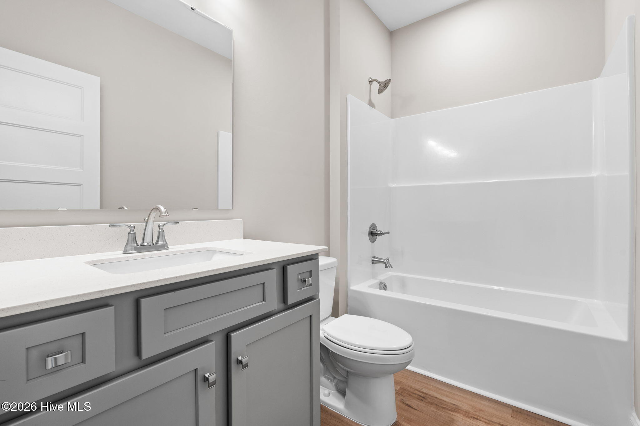 100537582 | Photo 27