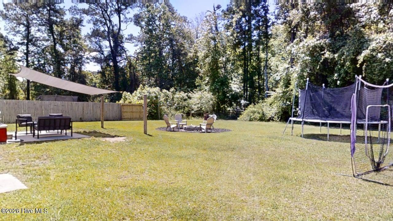 100571747 | Photo 4