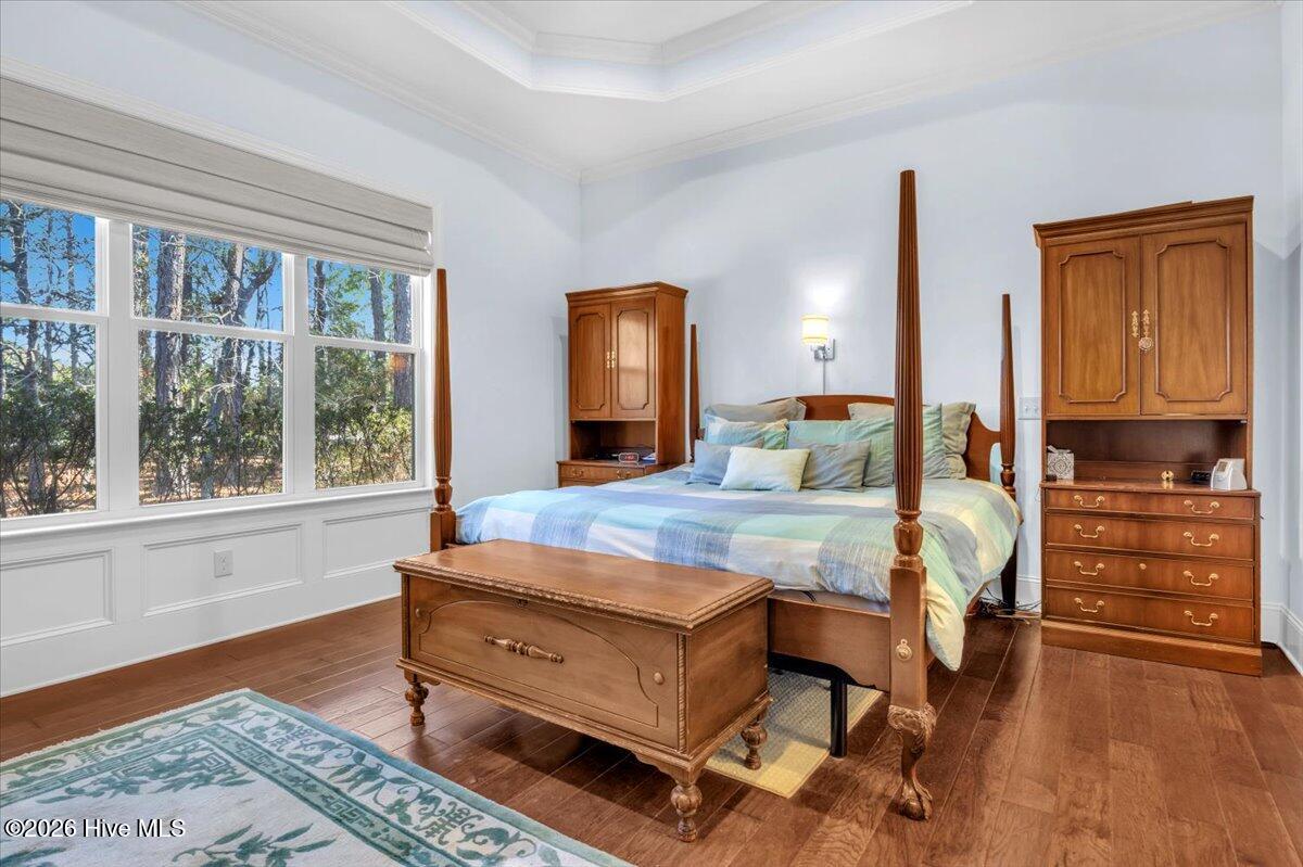 100556407 | Photo 42