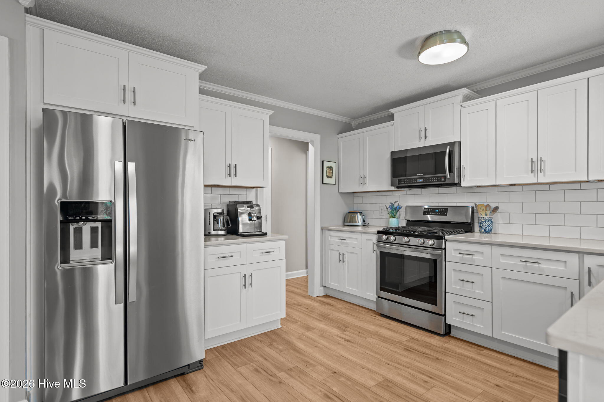 100547043 | Photo 21