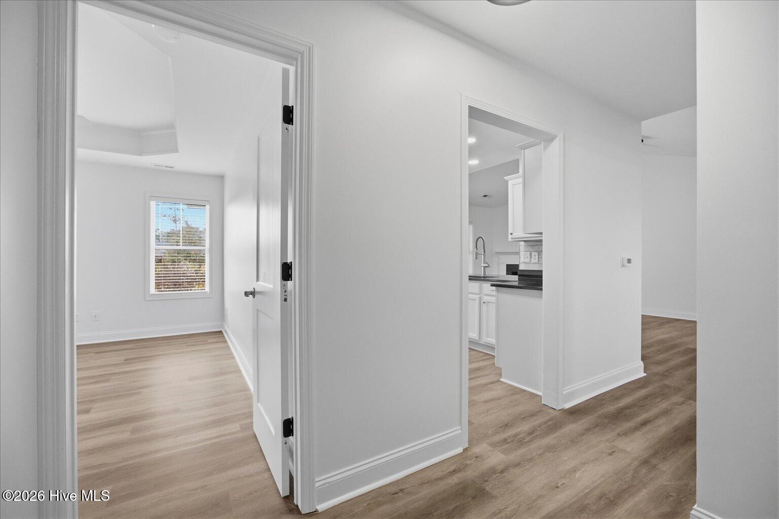 100557430 | Photo 38