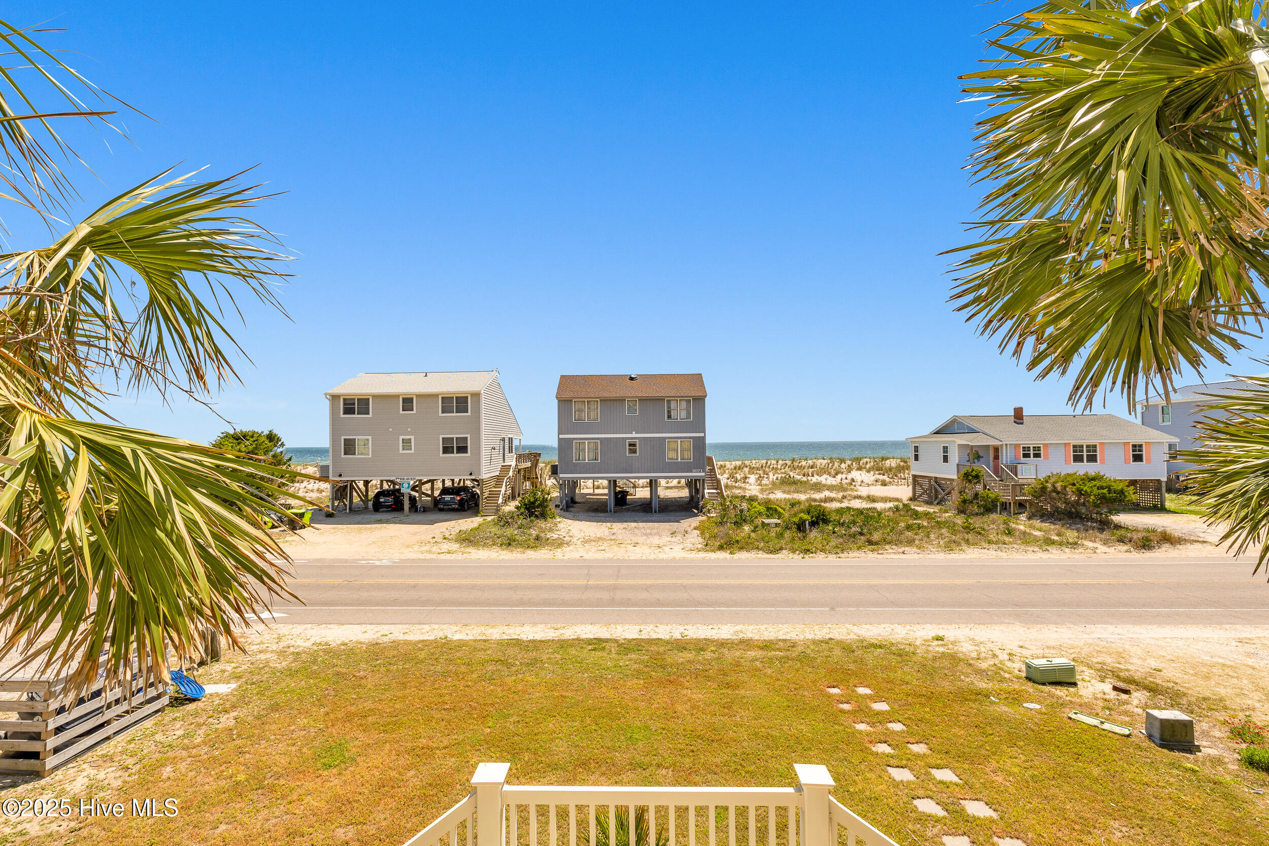 100509917 | Photo 28