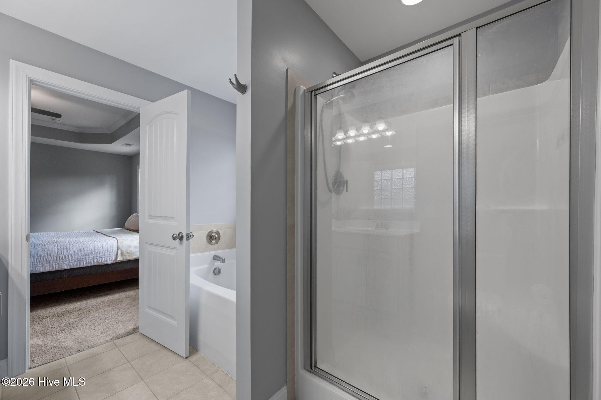 100549197 | Photo 34