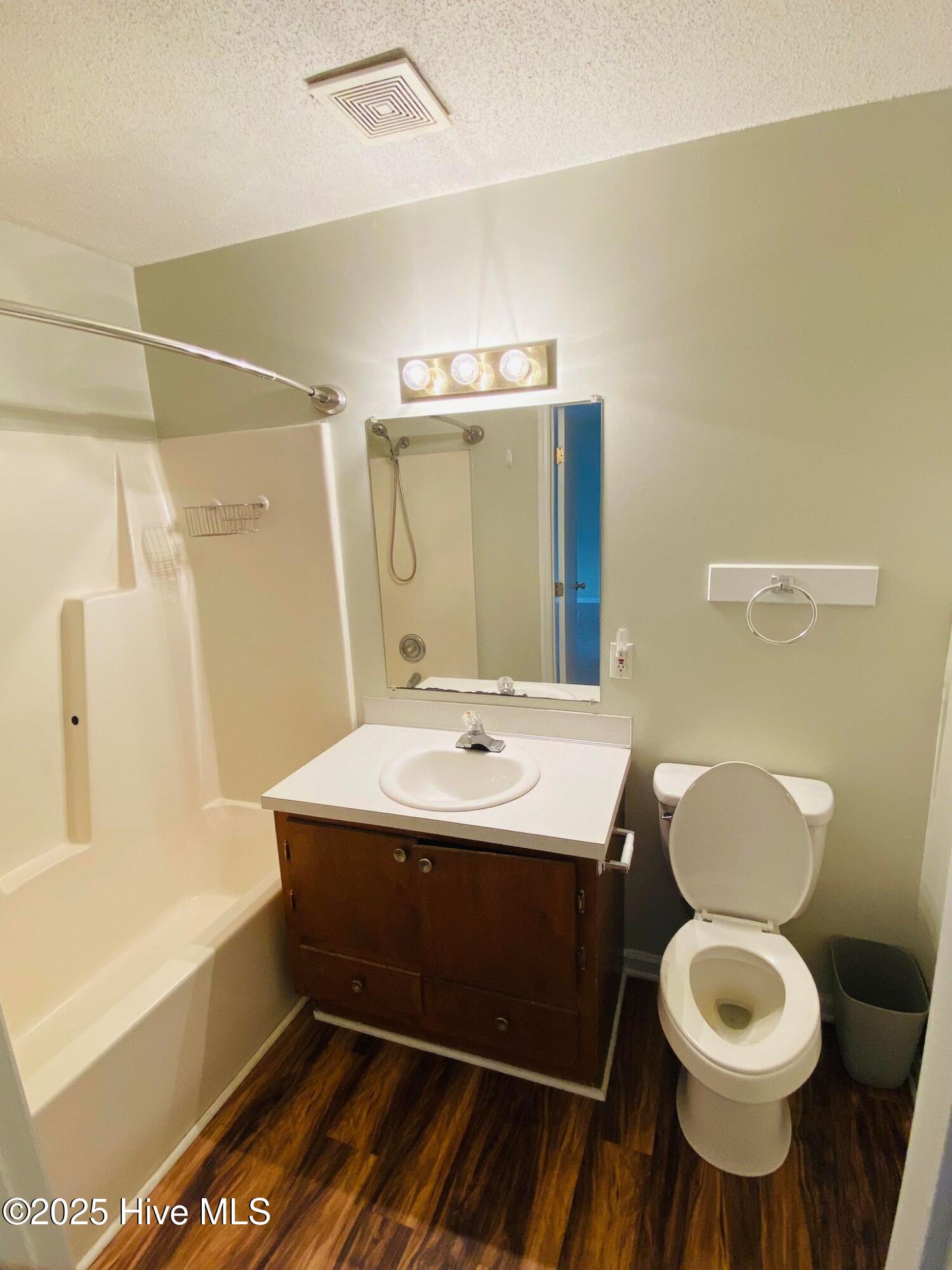 1213 E Fire Tower Road UNIT L, Greenville, NC, 27858