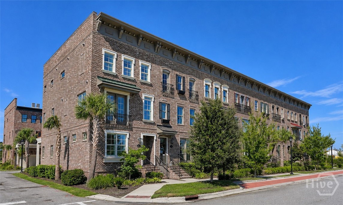 Photo 1 of Townhouse for sale at 500 Altamaha St, Savannah, GA 31401 | MLS# SA362897 | Listing updated on 2026-09-17