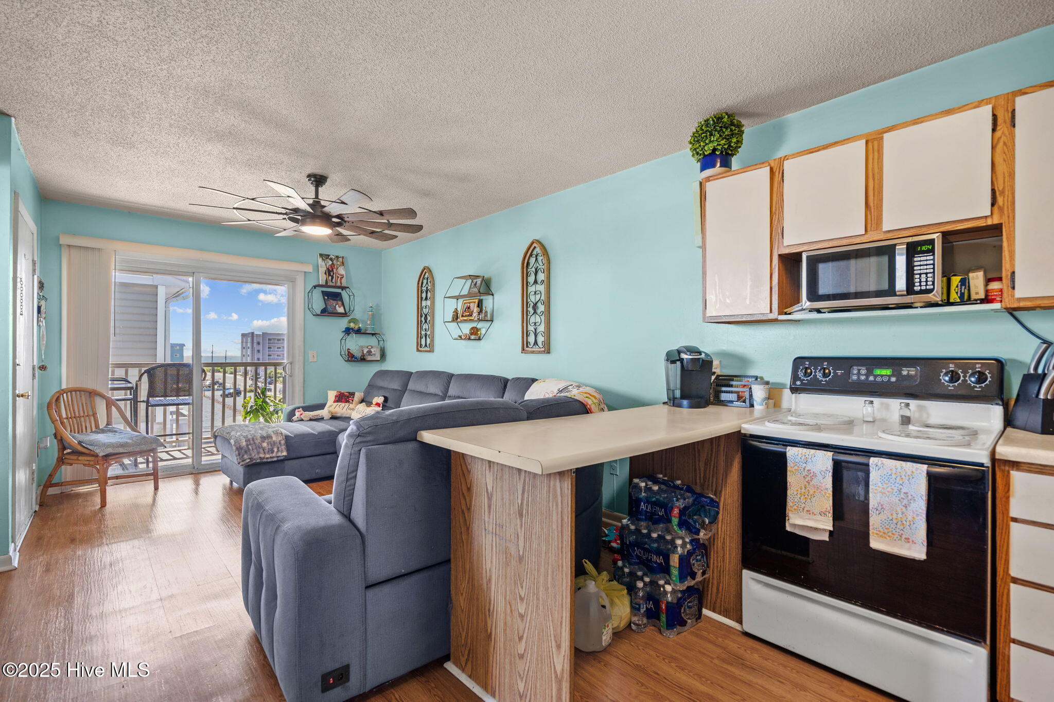 100519120 | Photo 13