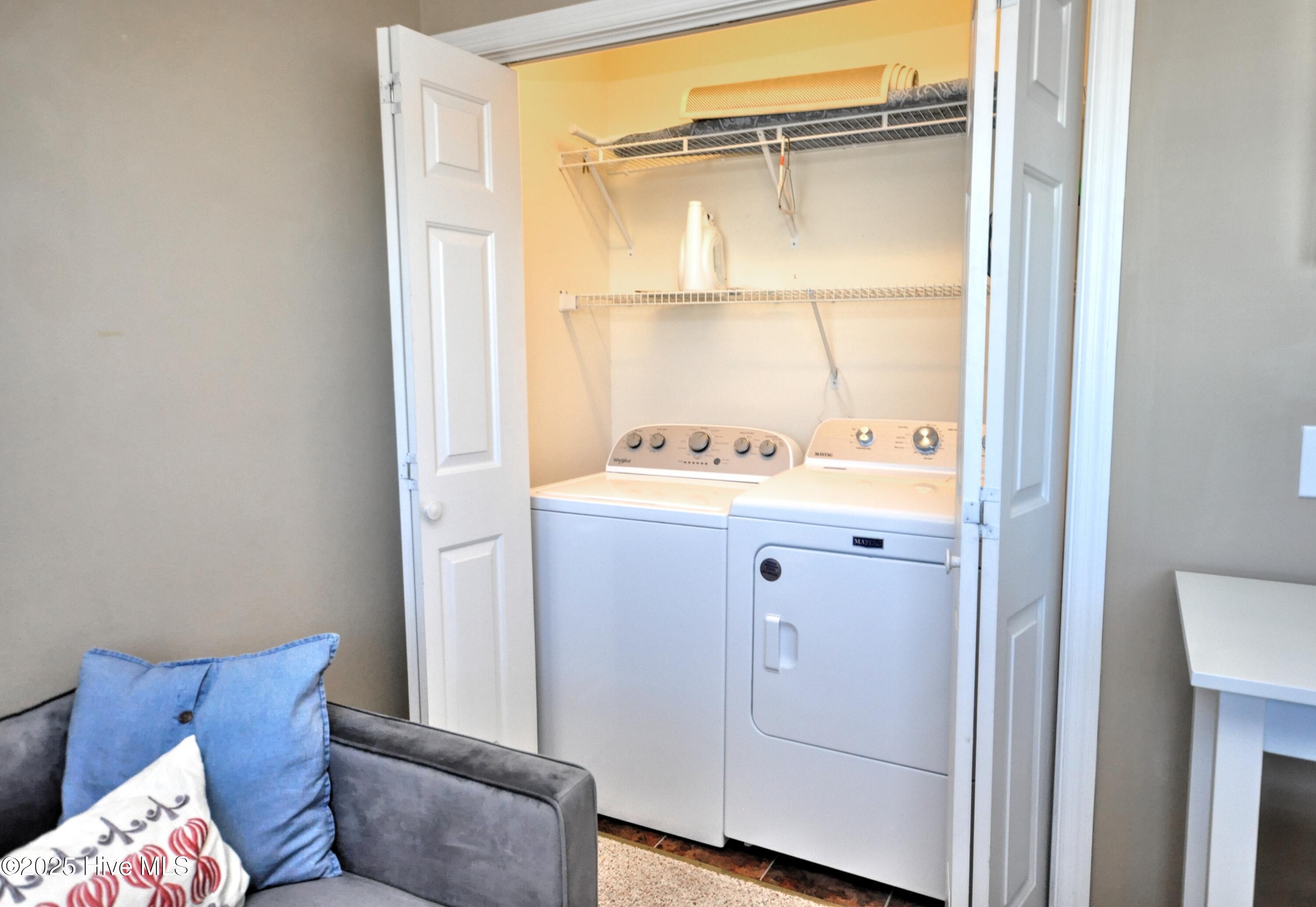 100545974 | Photo 30