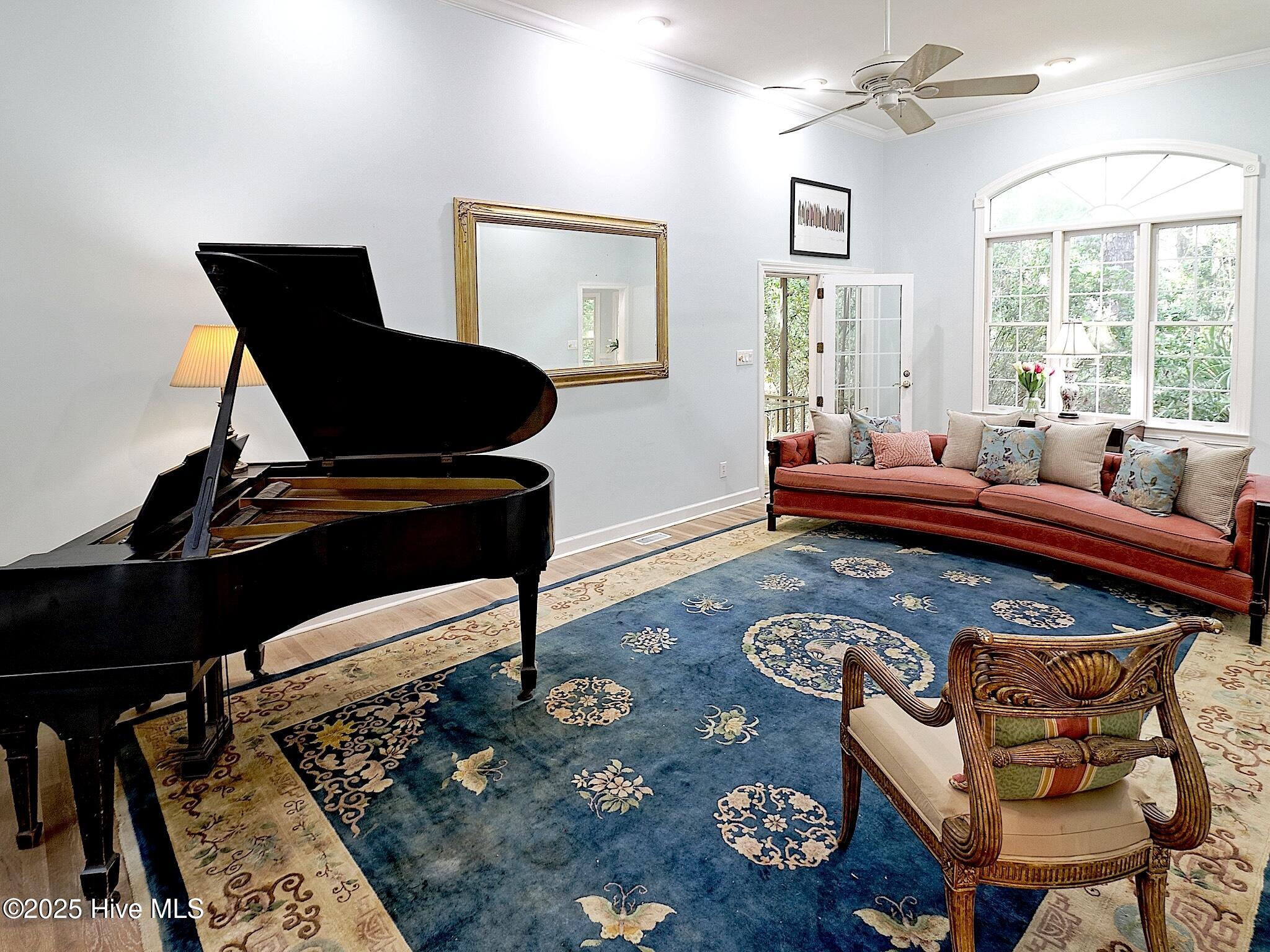 100504796 | Photo 13