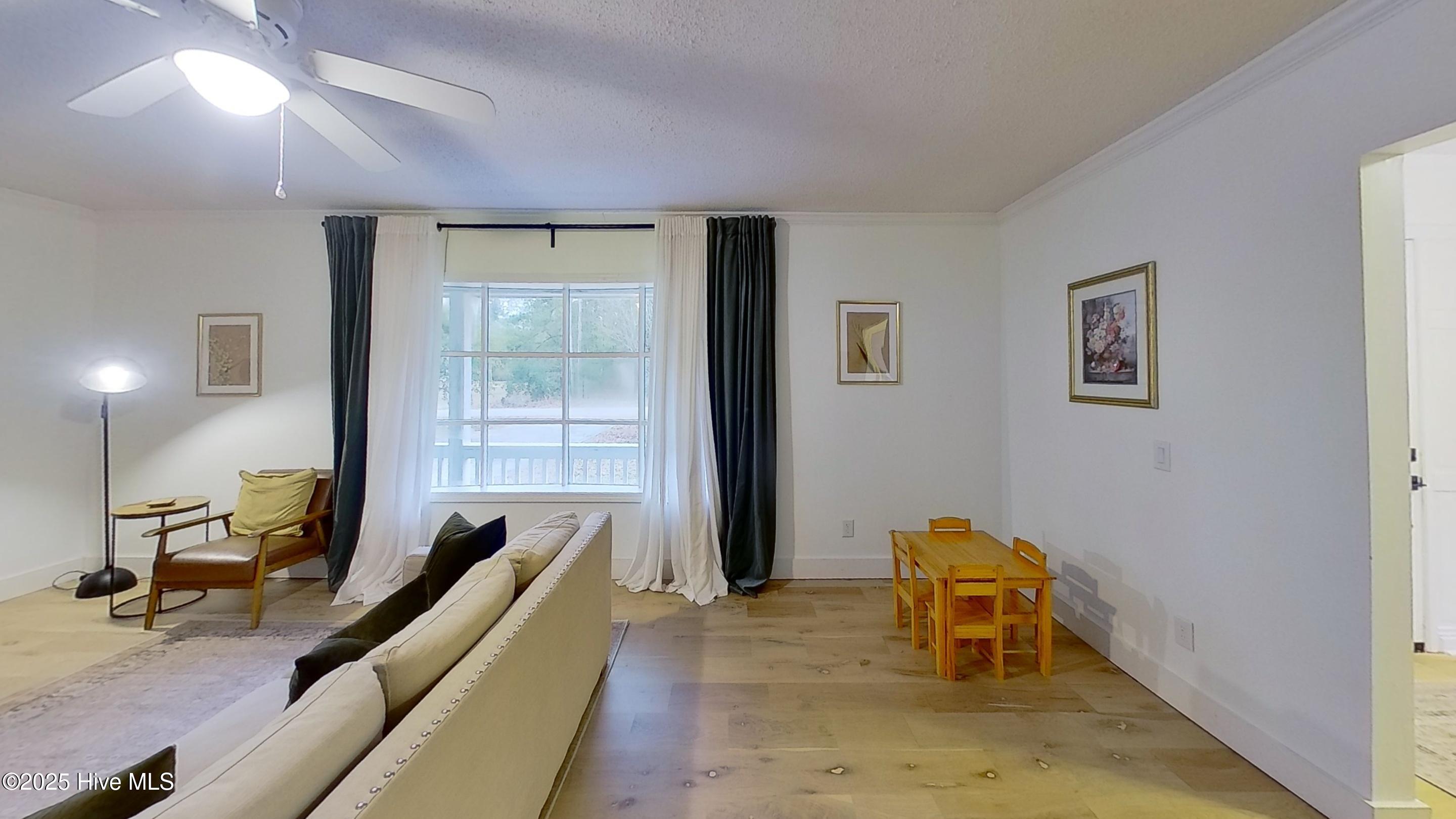 100544095 | Photo 10