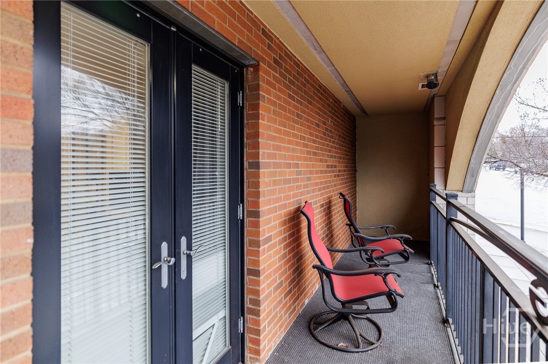 250 W Broad Street 207