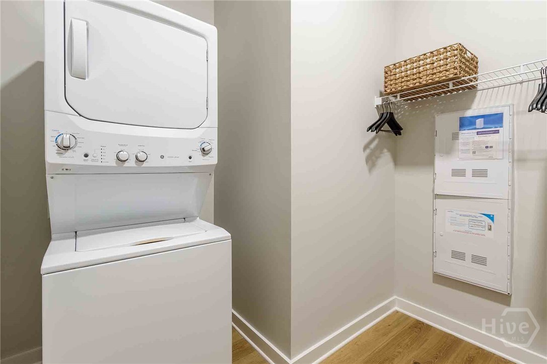 1150 E Perry Lane UNIT B4, Savannah, GA, 31404