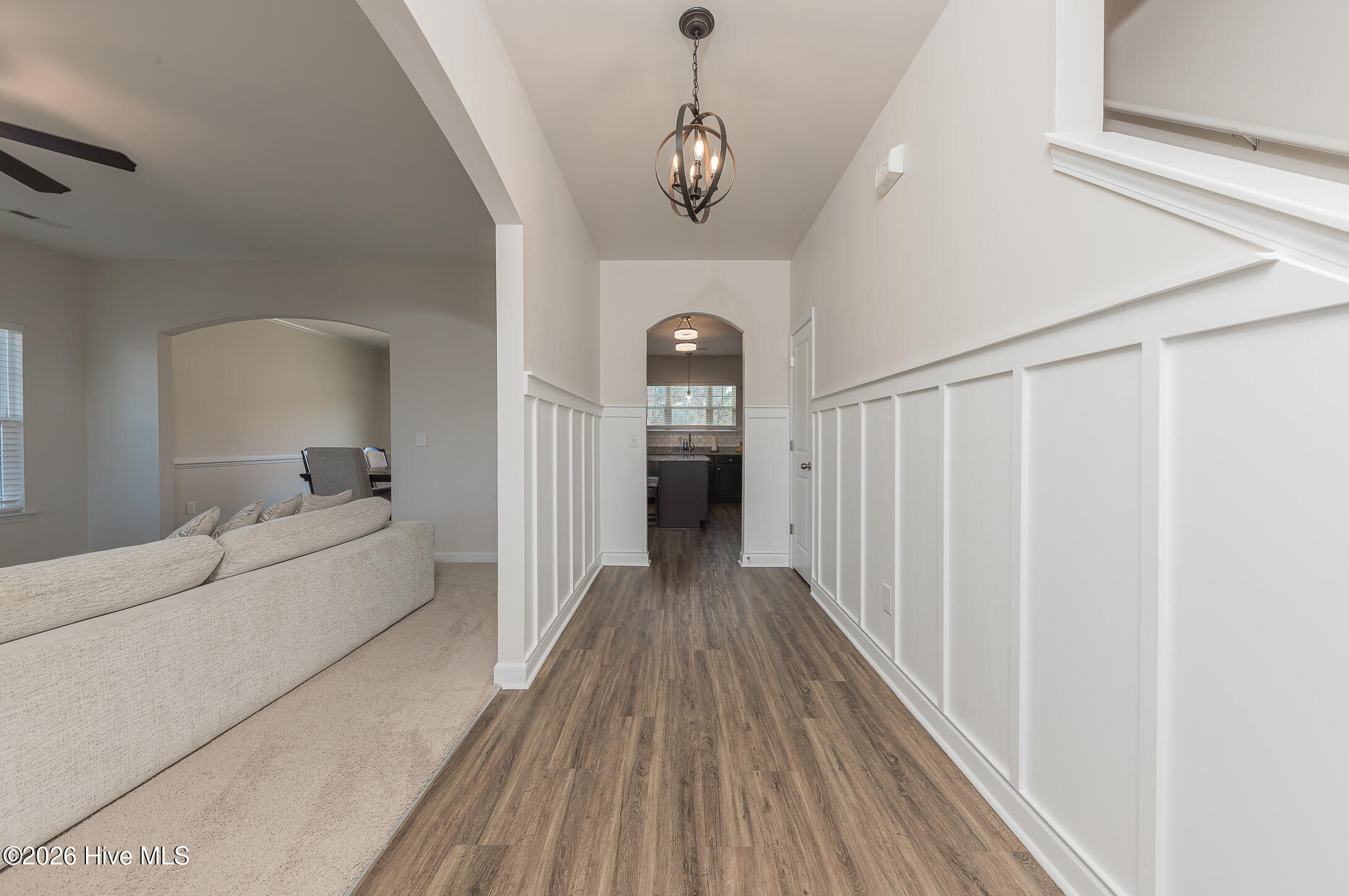 1762 Riggs Road, Maysville, NC 28555 – photo 8: 10FOYER