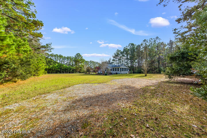 9314 Doris Drive,Oriental