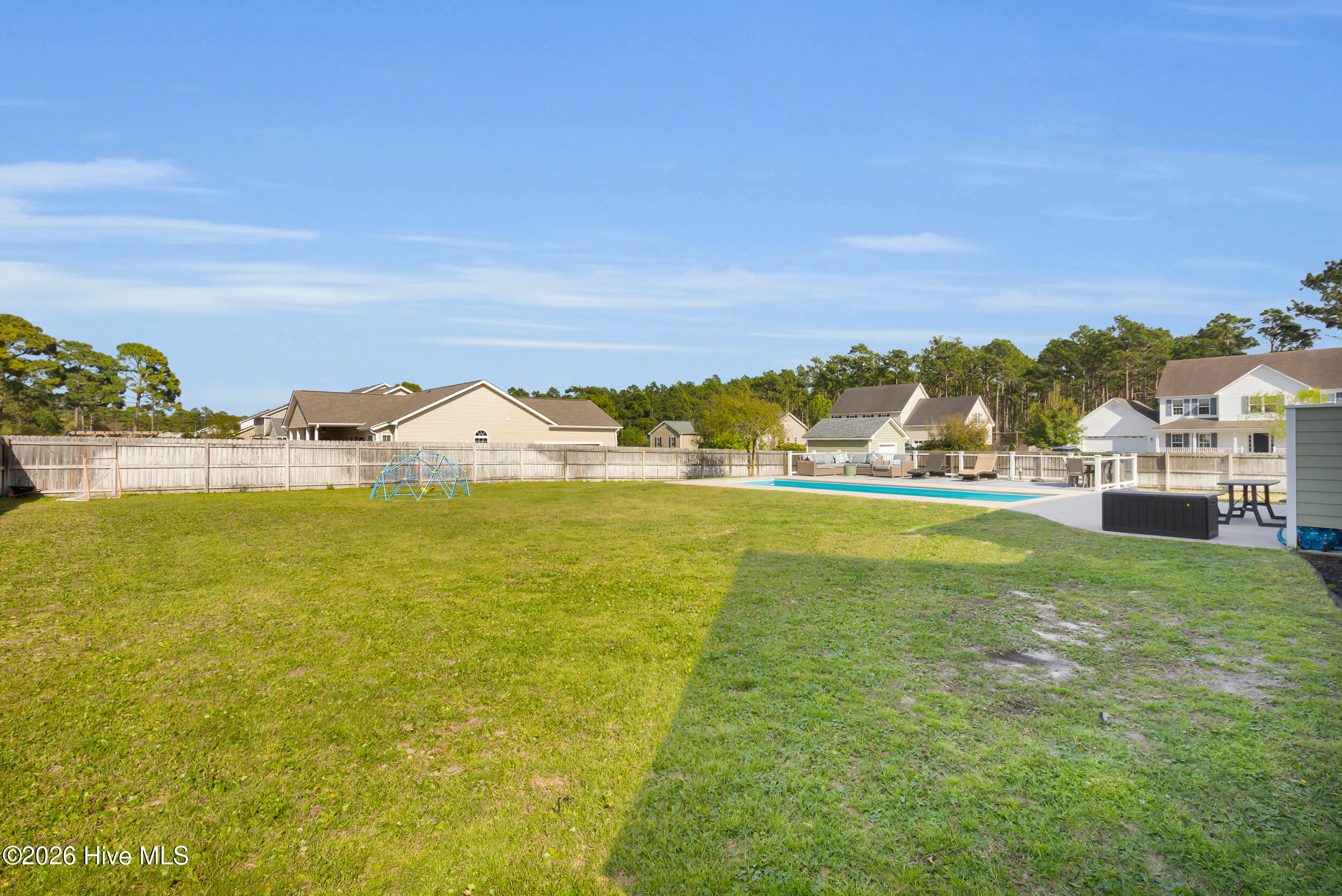 100566546 | Photo 32