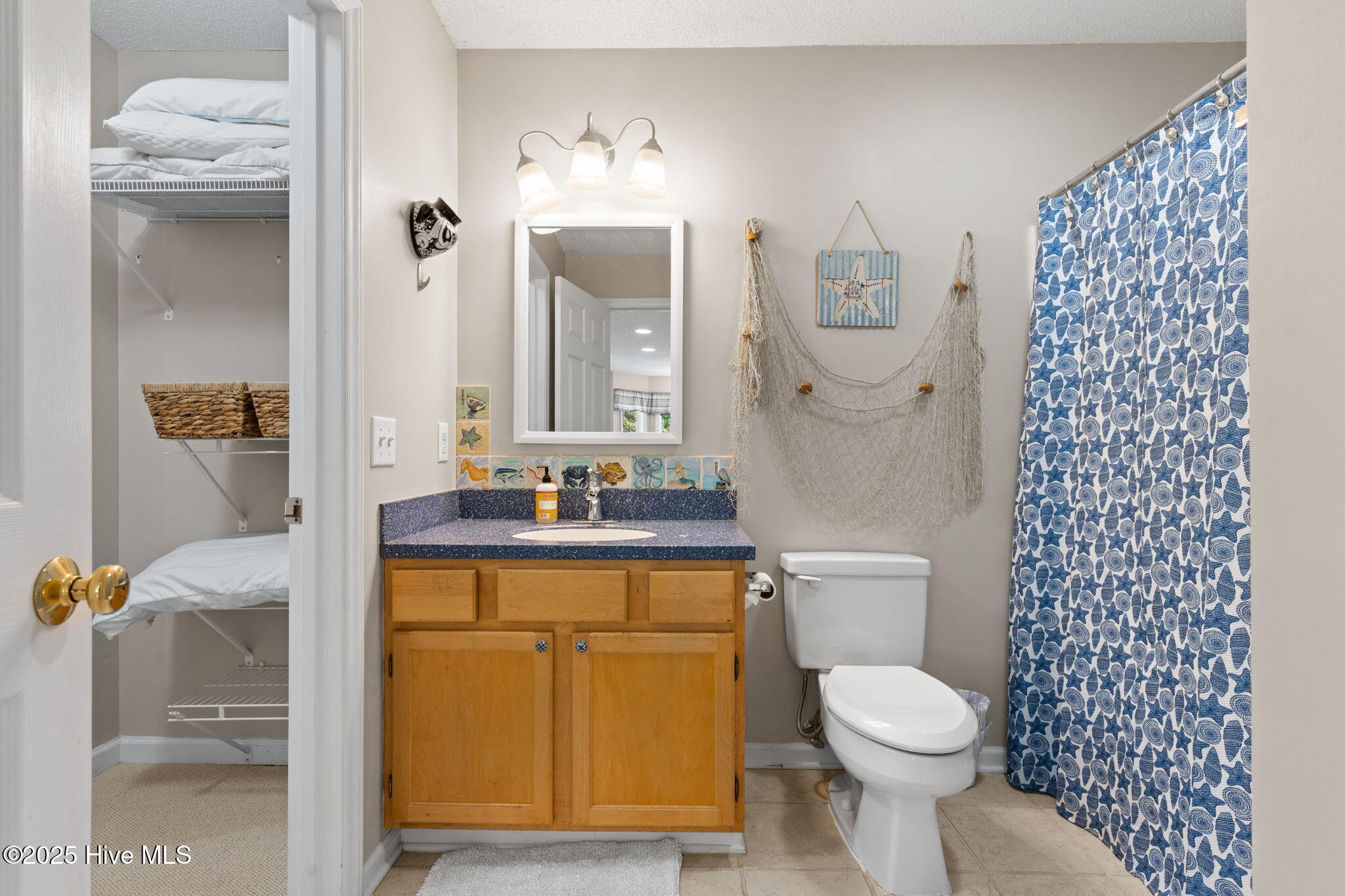 100520158 | Photo 30