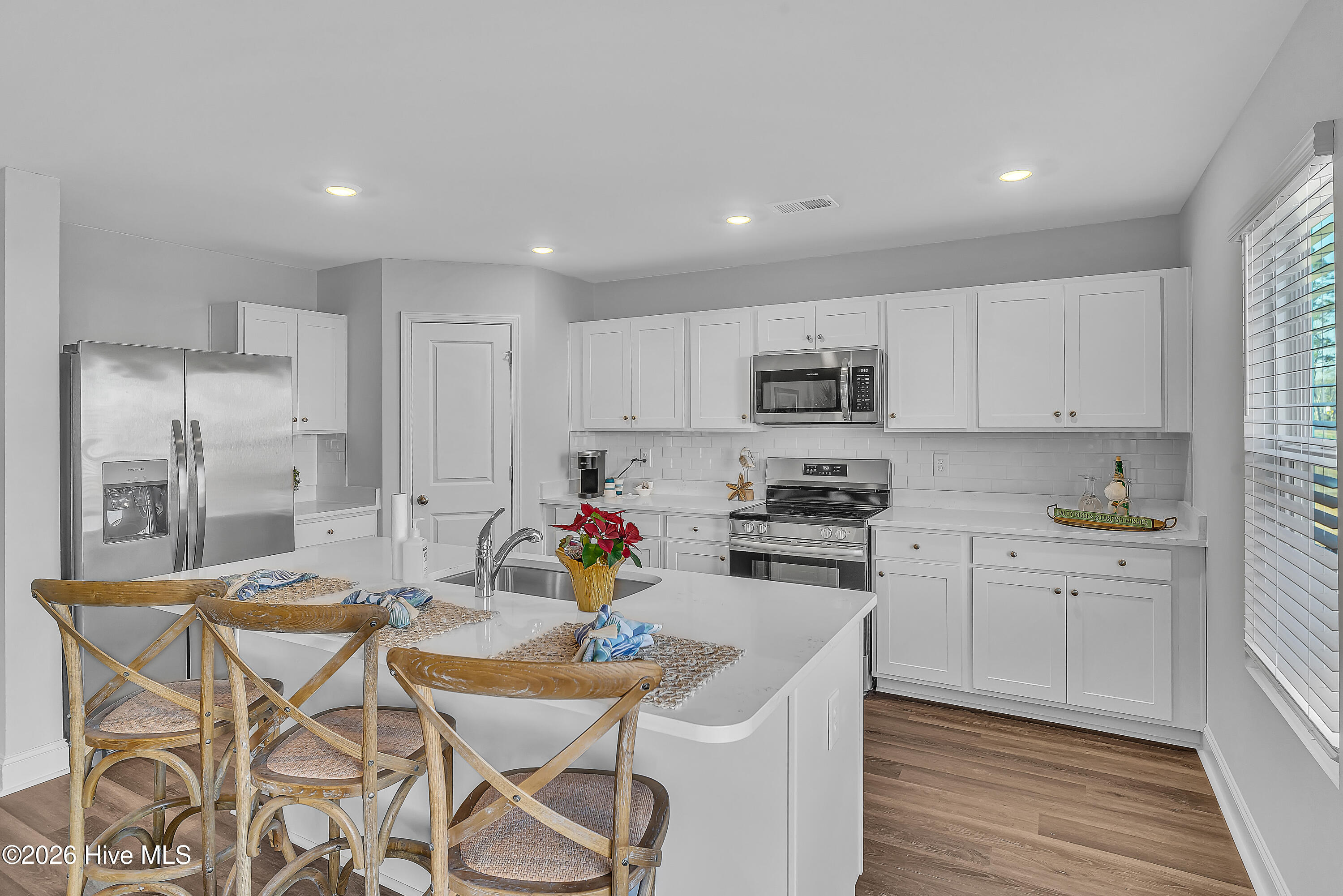 100557656 | Photo 10