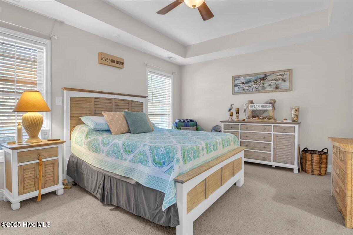 100544384 | Photo 26