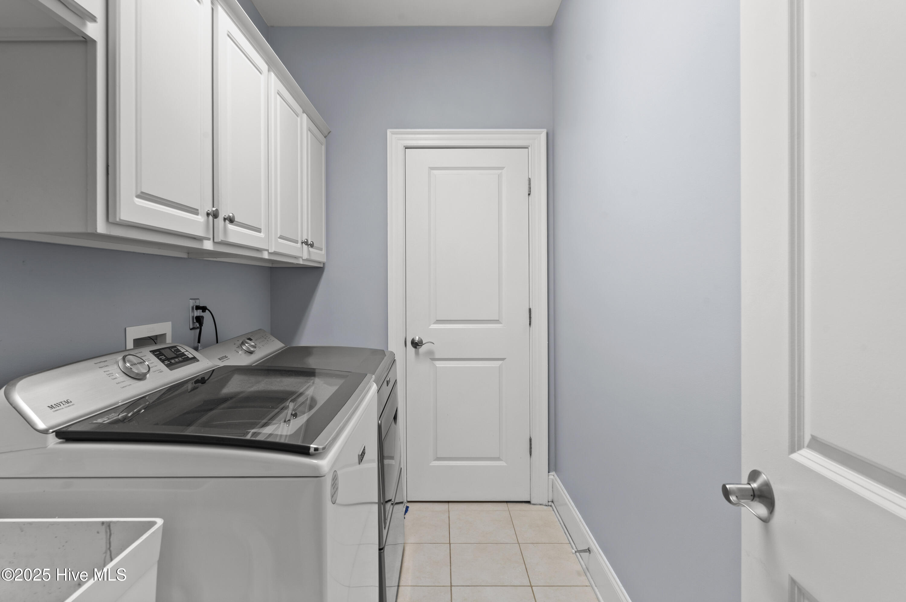 100538387 | Photo 29