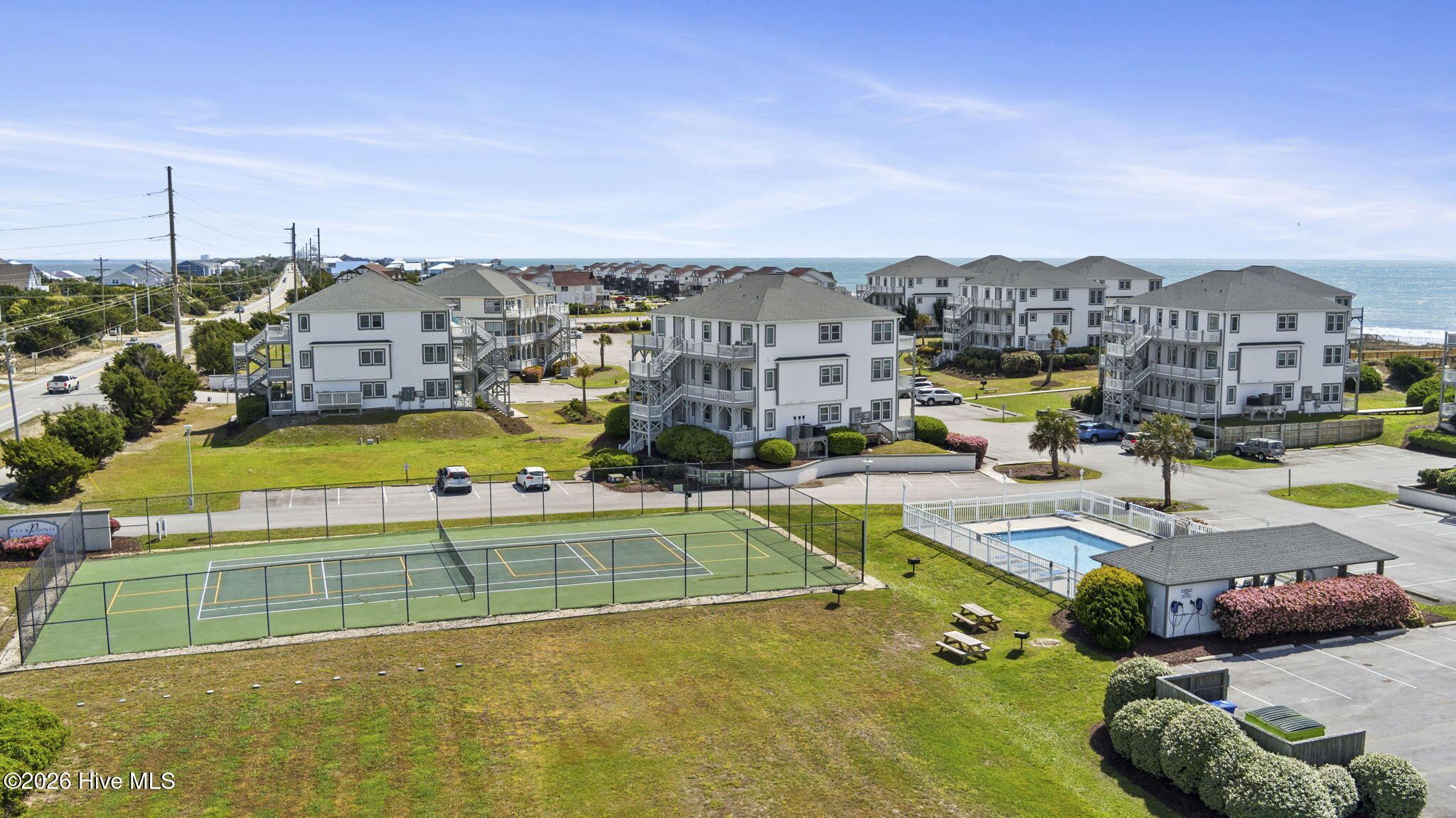 100566433 | Photo 54