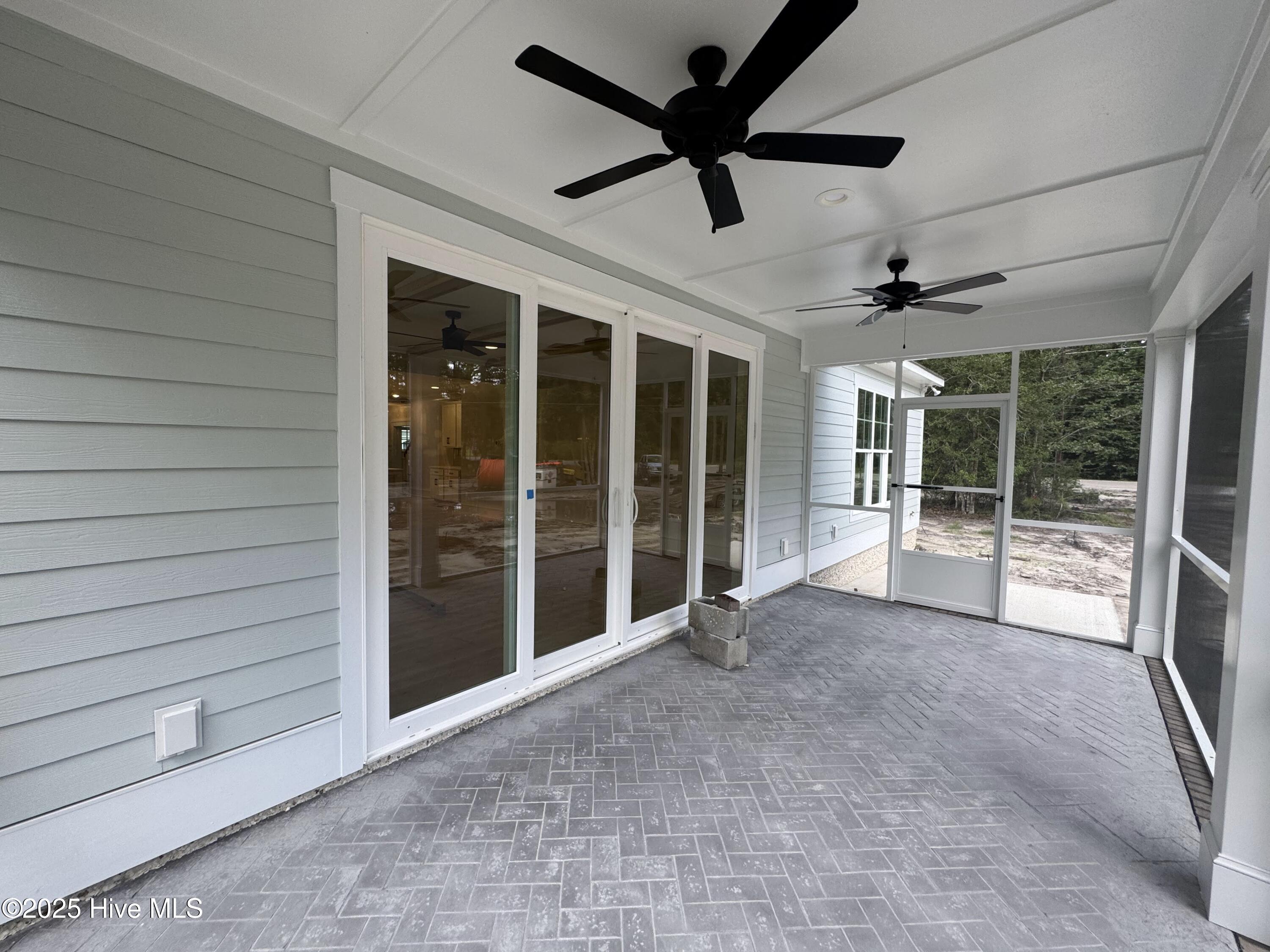 8136 Saltcedar Drive, Wilmington, NC 28411 – photo 24: Screened Porch