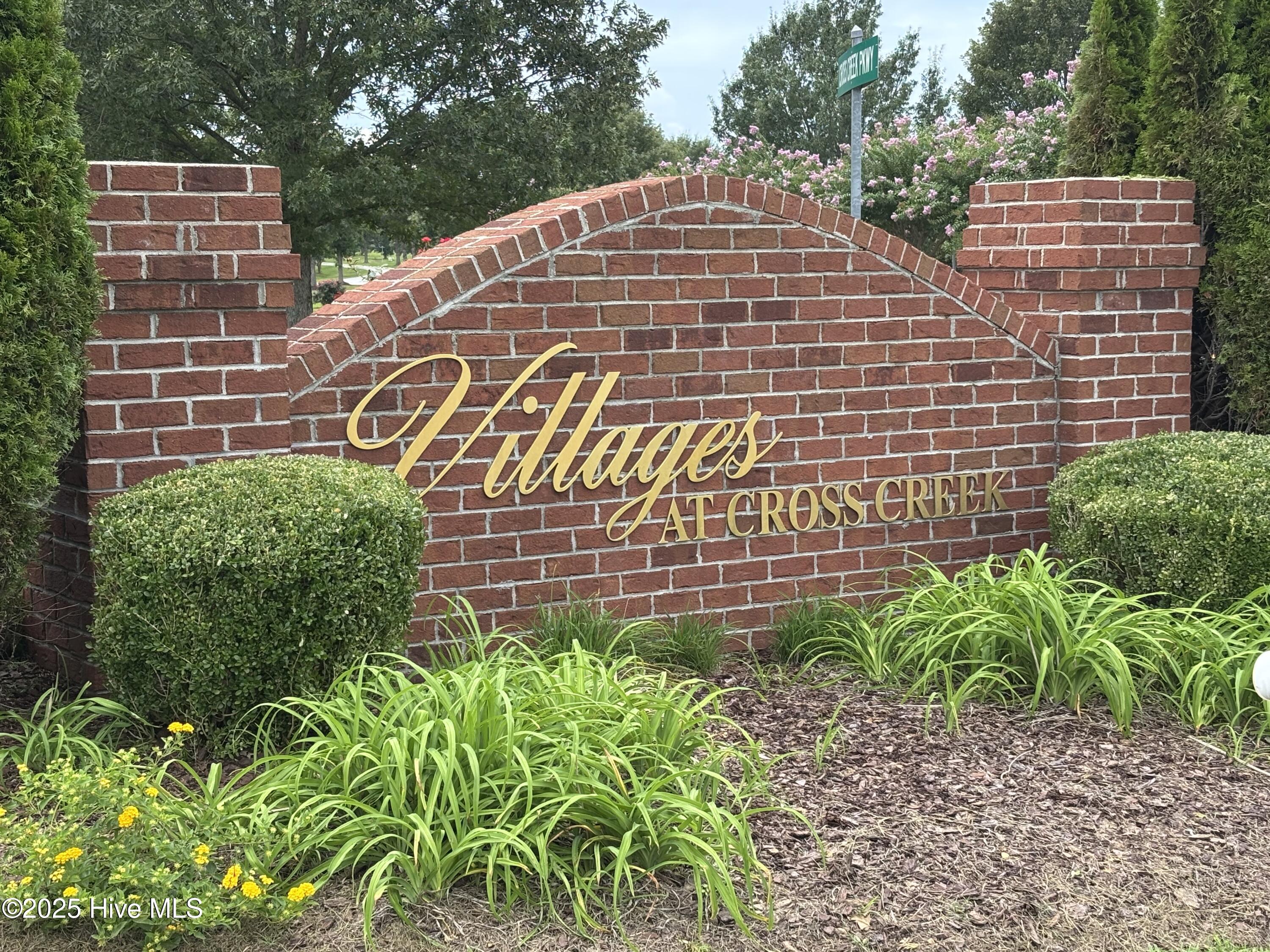 Neighborhood entrance