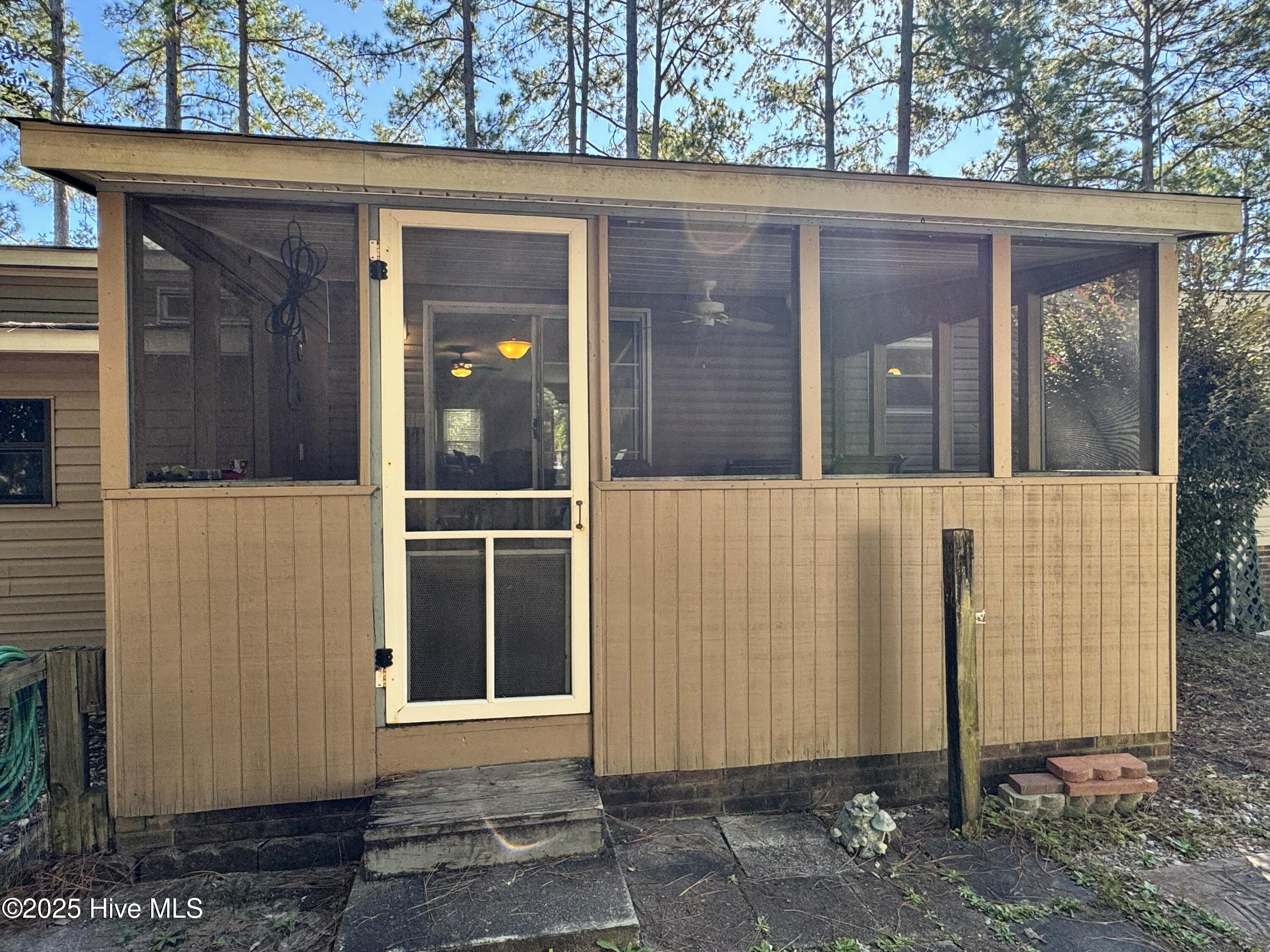 100538236 | Photo 69