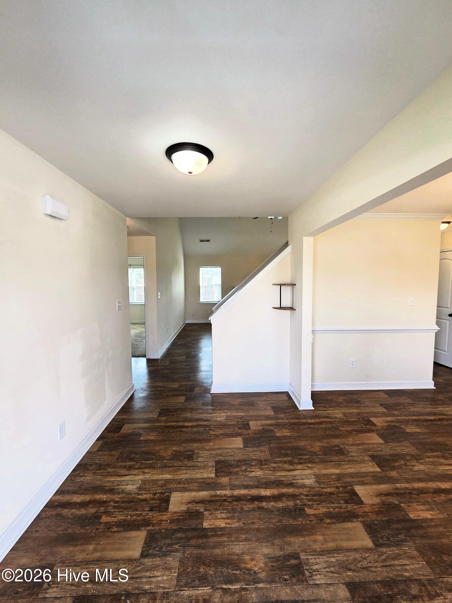 100527843 | Photo 10