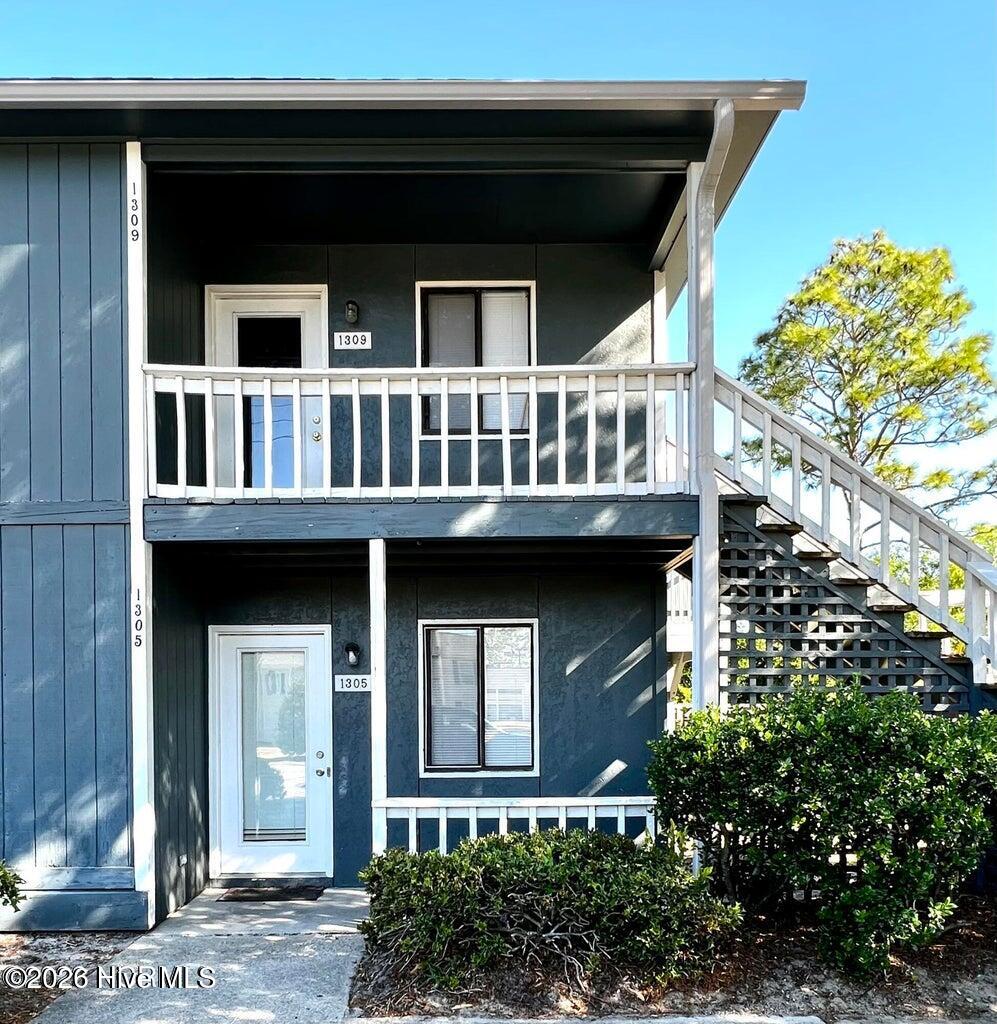 Listing photograph for 1305 Wellington Avenue, Wilmington, NC 28401