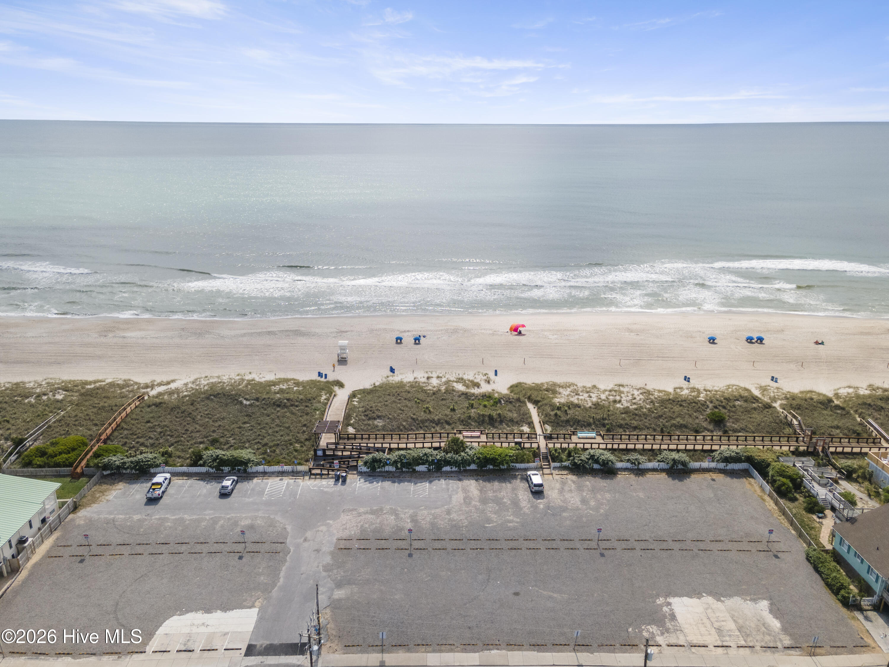 100566755 | Photo 89