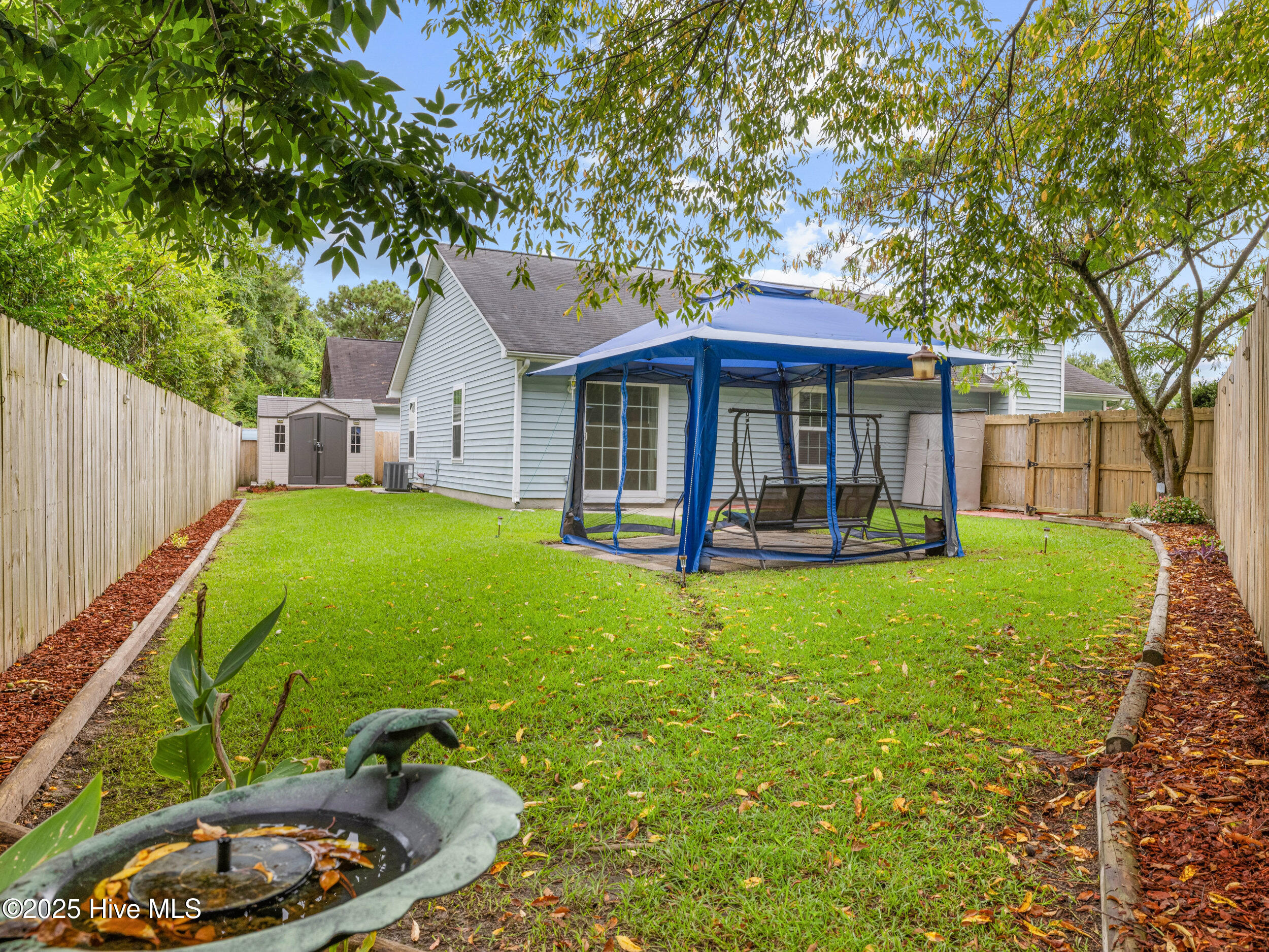 100543442 | Photo 37