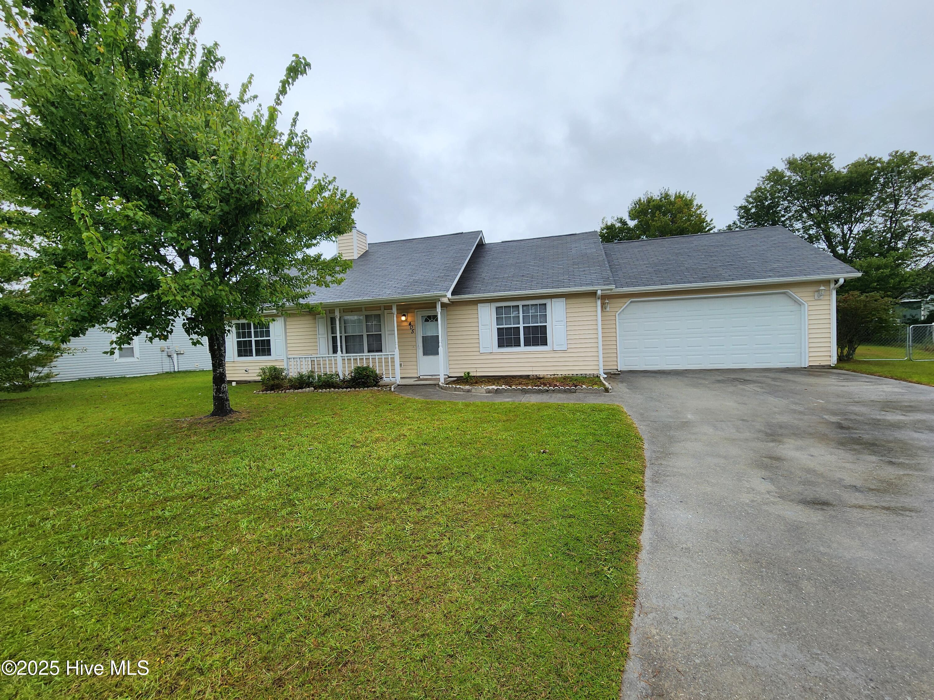 Property at 405 Alec Court