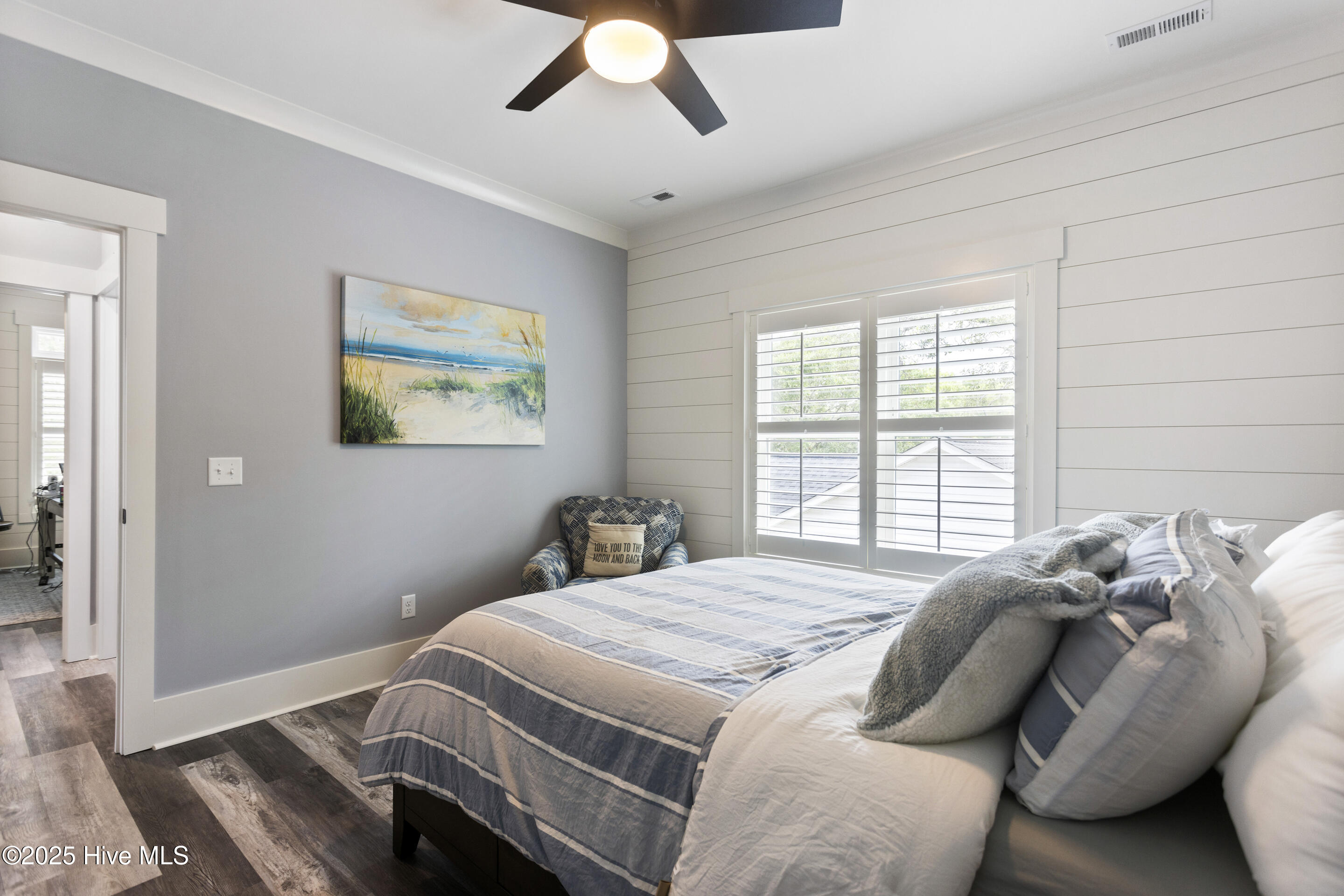 100504918 | Photo 32