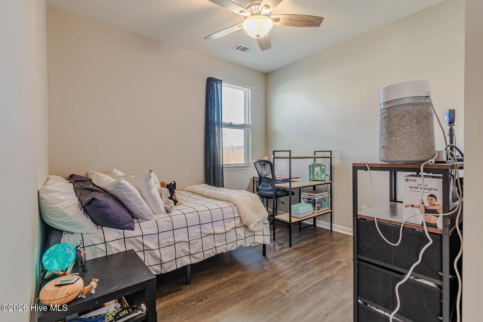 100564968 | Photo 30