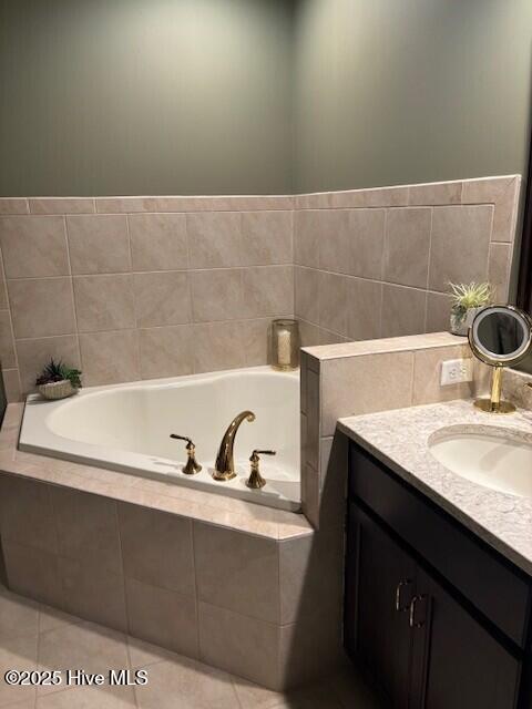 100543133 | Photo 27