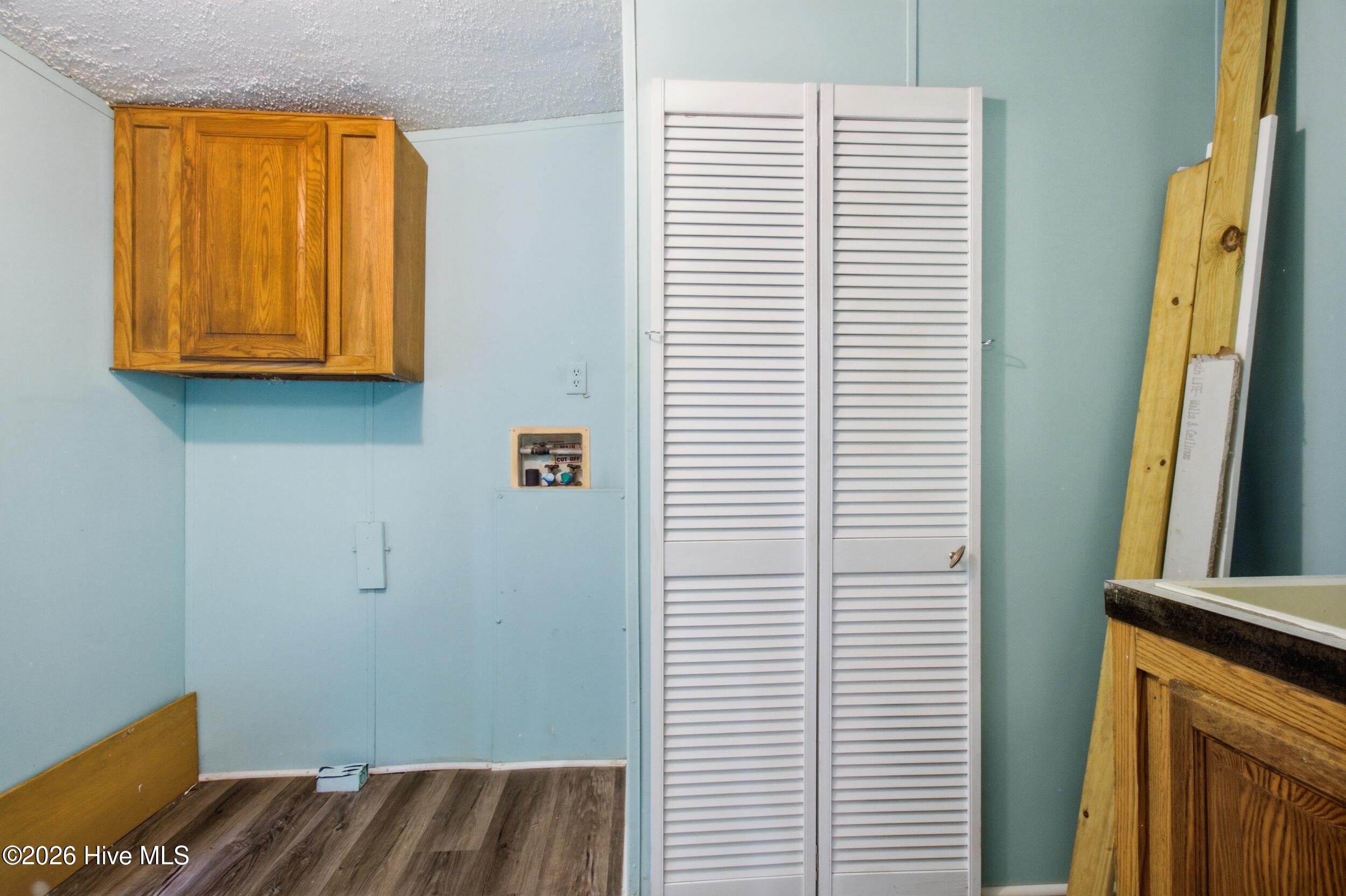 5520 County Line Road,New Bern