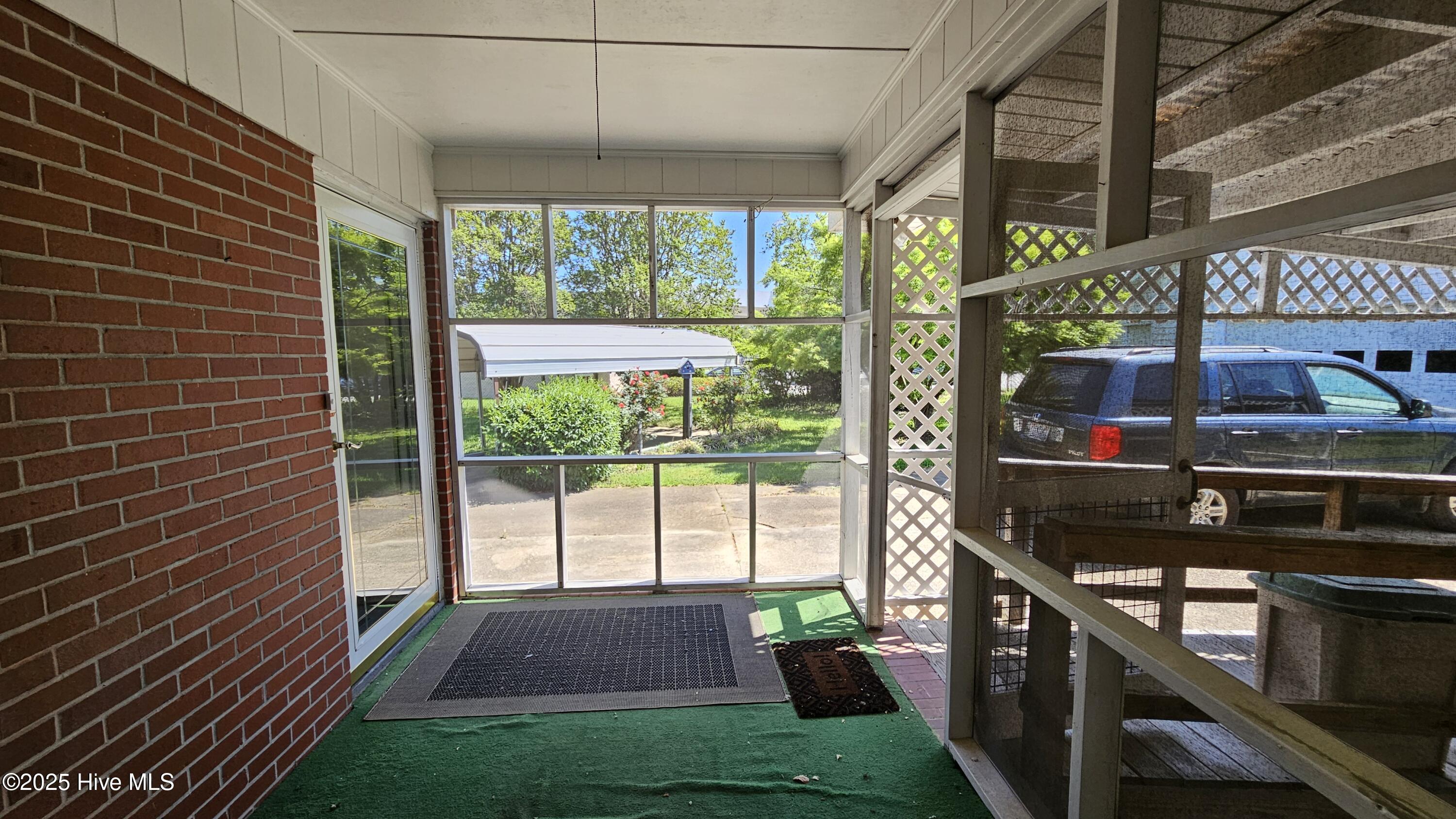 Homes for sale in Clinton, NC | 101 Oakland Blvd, Clinton, NC 28328 | MLS# 100501371