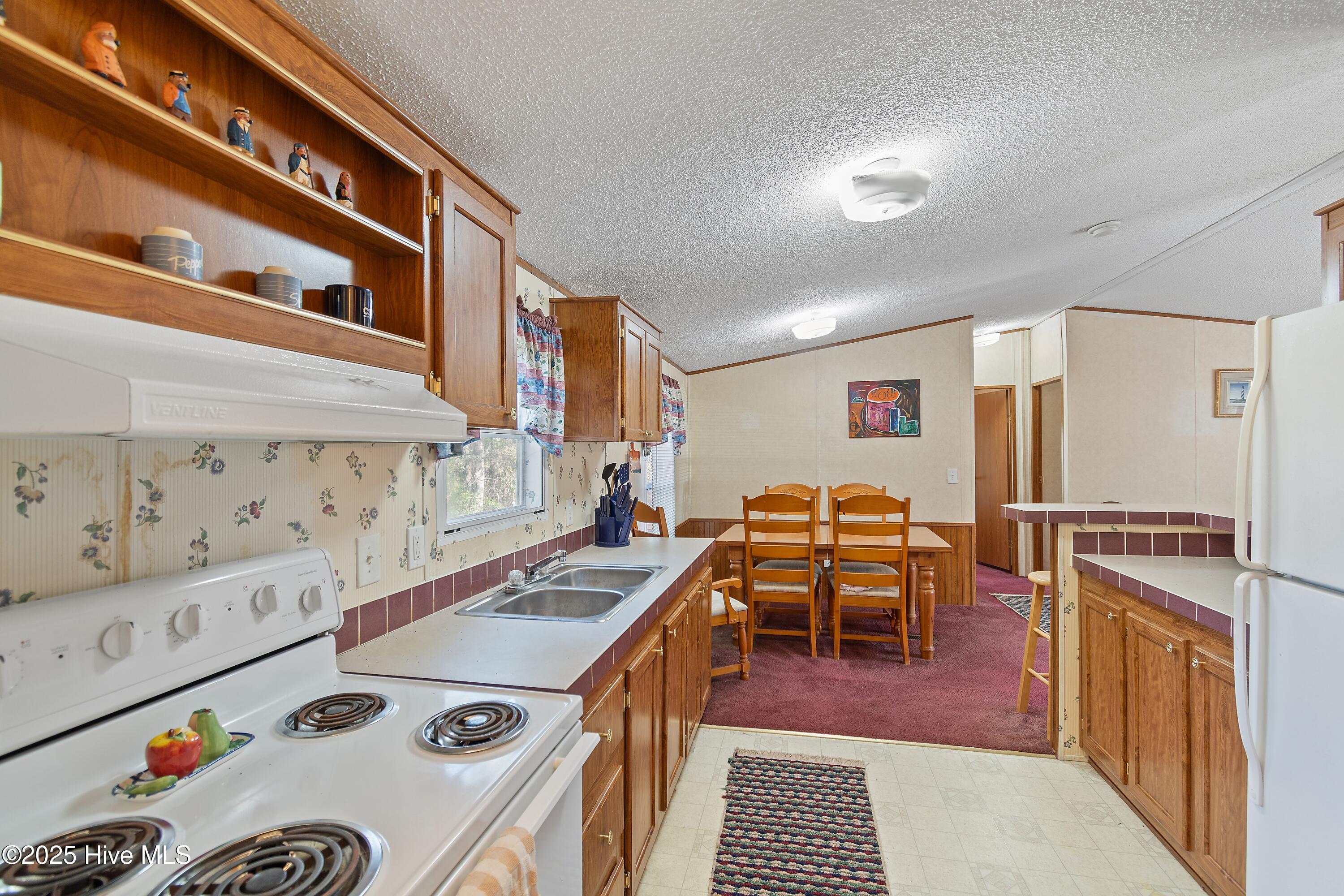 100546614 | Photo 11