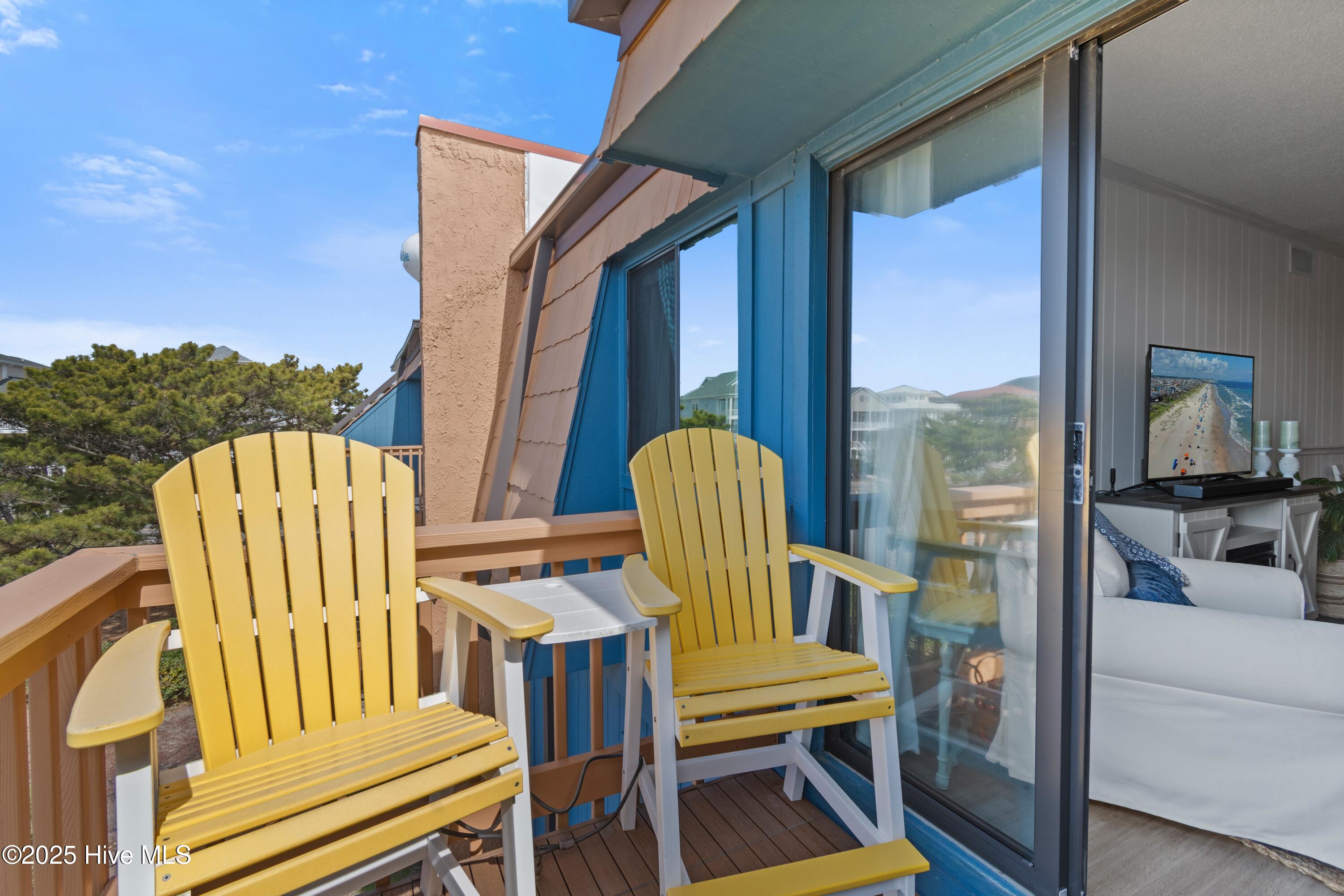 100492012 | Photo 13