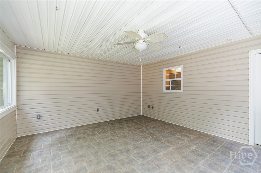 2249 Cluster Lane