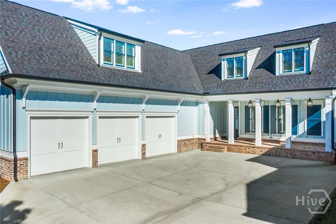 Three car garage