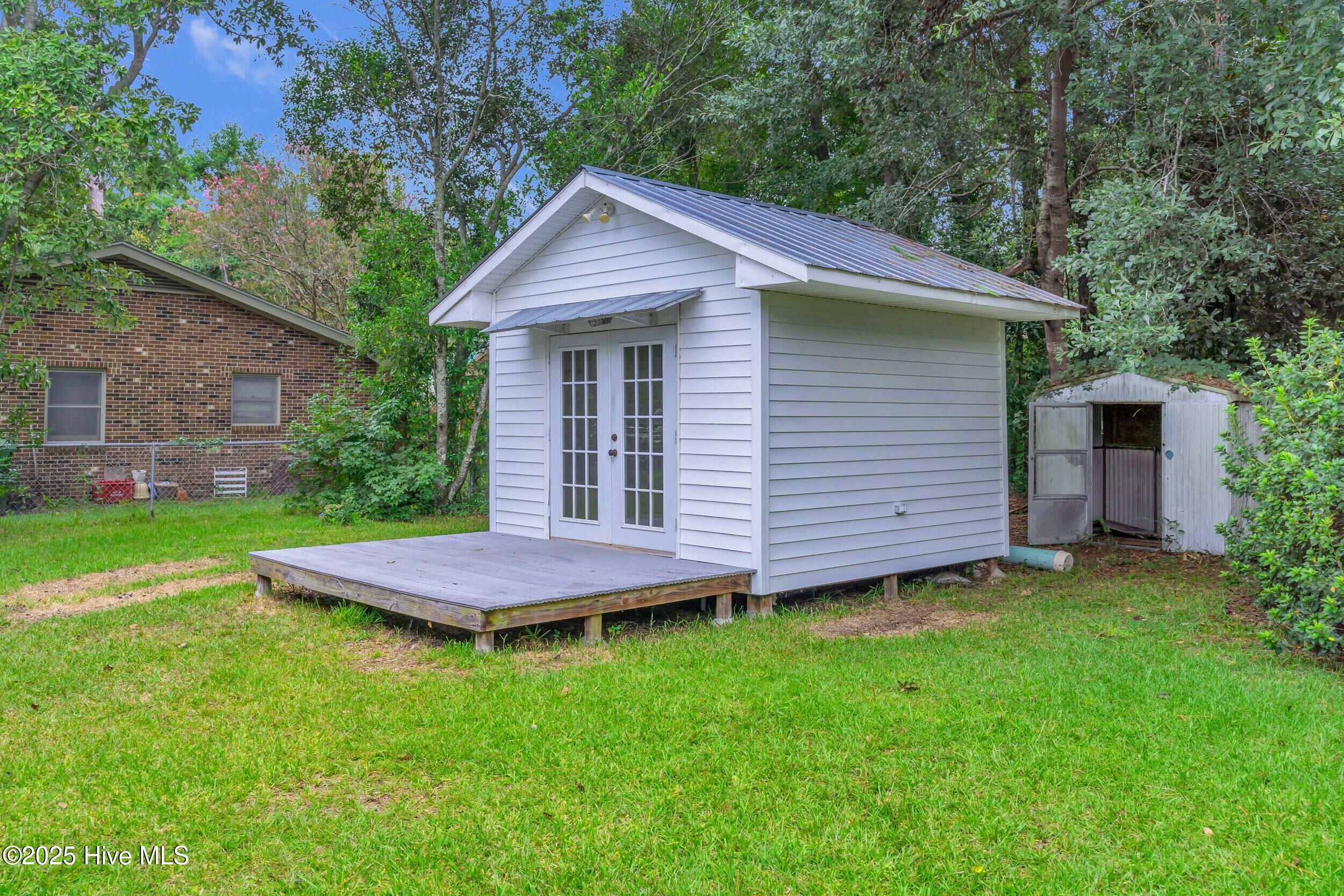 100527112 | Photo 29