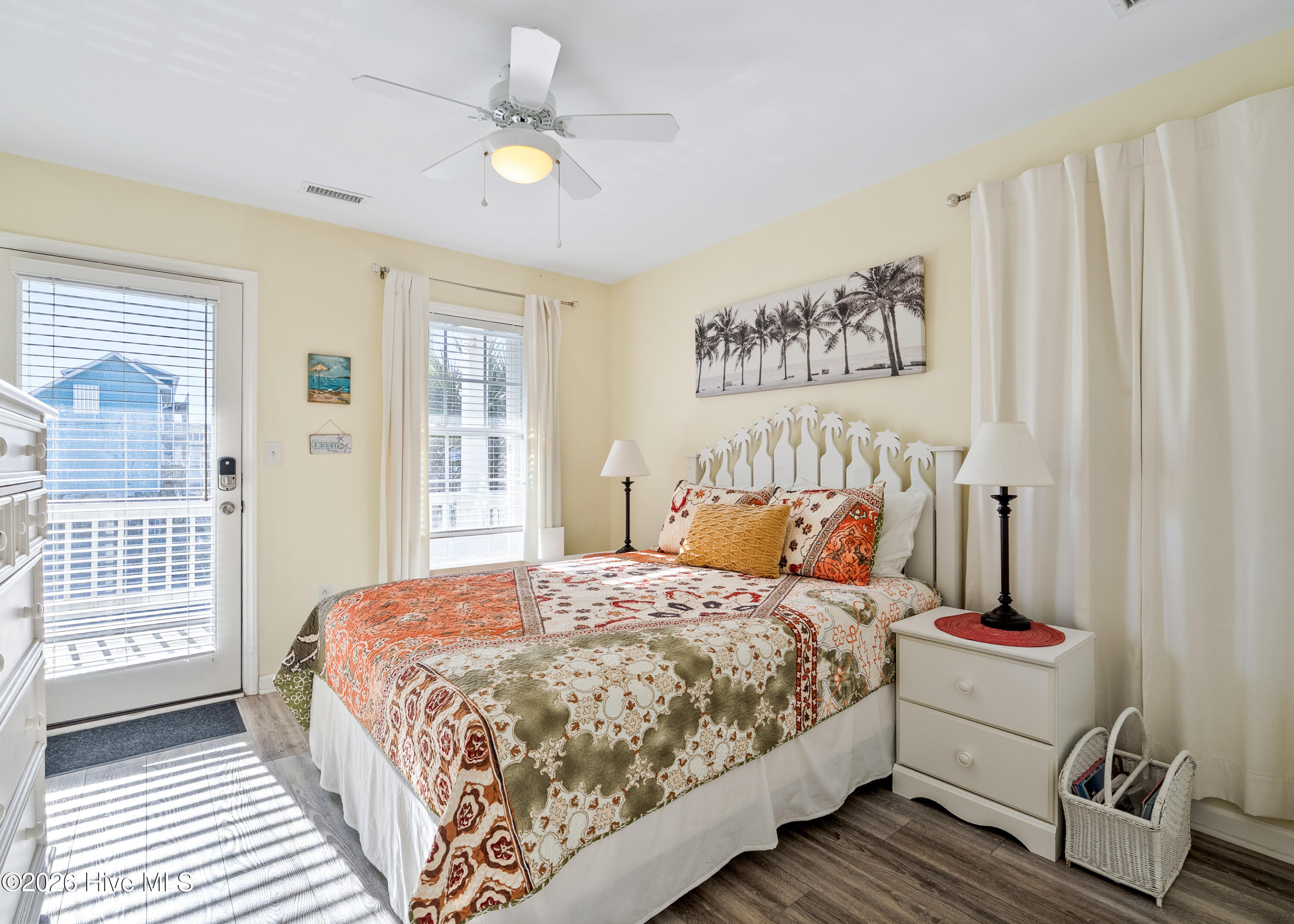 100550508 | Photo 15