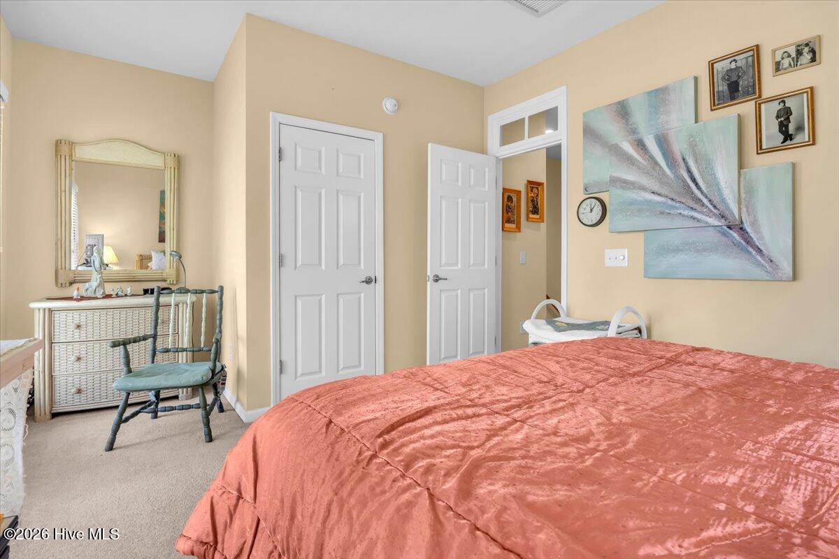 100566244 | Photo 23