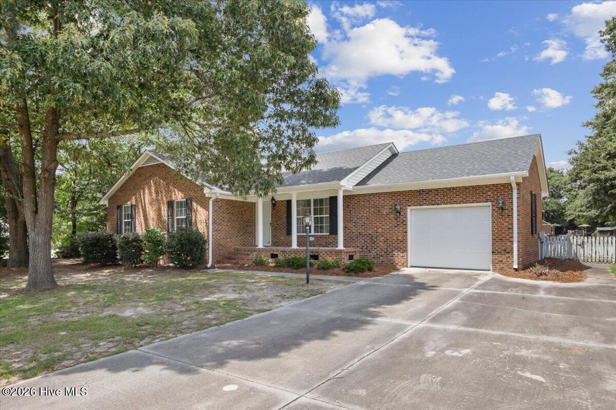 5th image of 2495 Stratford Dr, La Grange, NC 28551 | MLS# 100596273