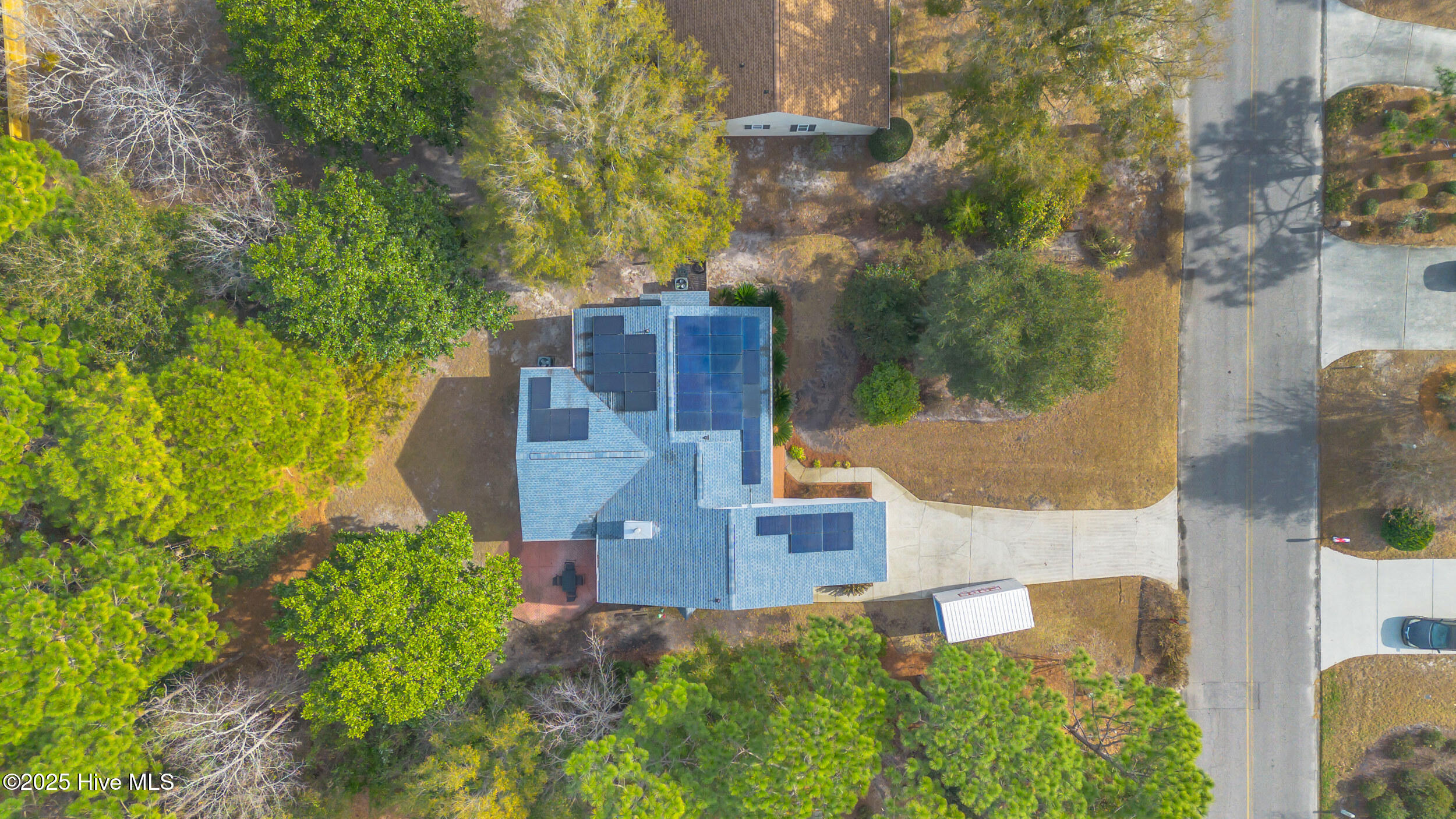 100546035 | Photo 32