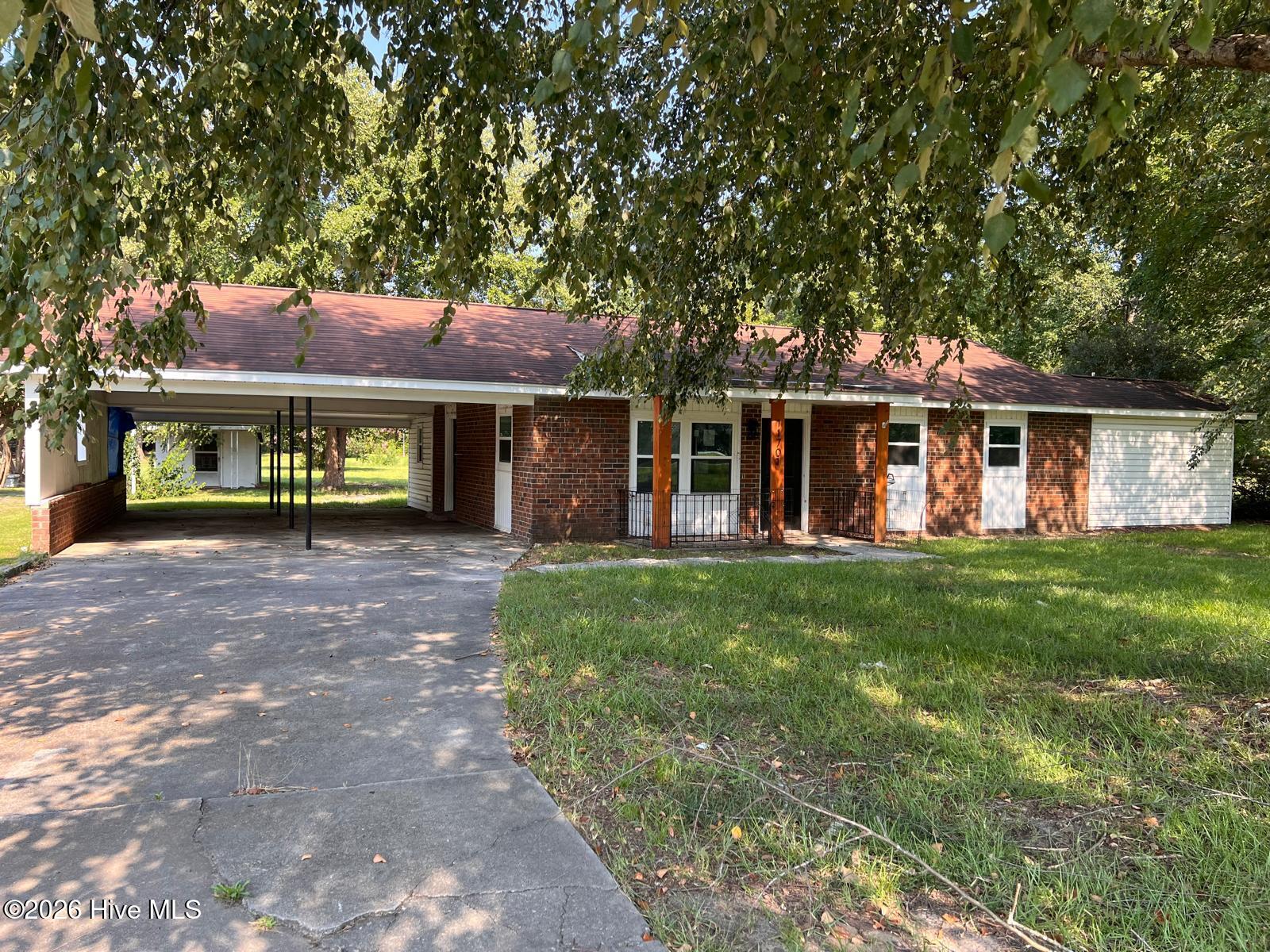 11701 Johns, Laurinburg, North Carolina, 3 Bedroom Bedrooms, 7 Room Rooms,2 BathroomBathrooms,Single family residence,For sale,Johns,100598924 11701 Johns, Laurinburg, North Carolina, 3 Bedroom Bedrooms, 7 Room Rooms,2 BathroomBathrooms,Single family residence,For sale,Johns,100598924